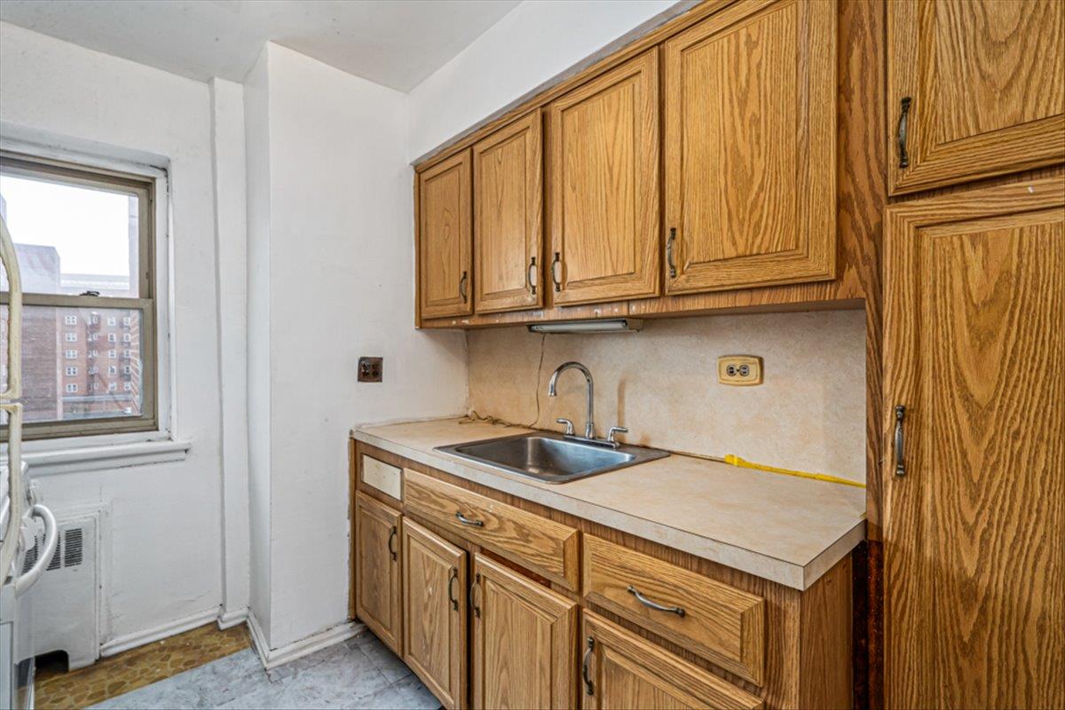 144-55 Melbourne Avenue 4-A Flushing Flushing, NY 11367