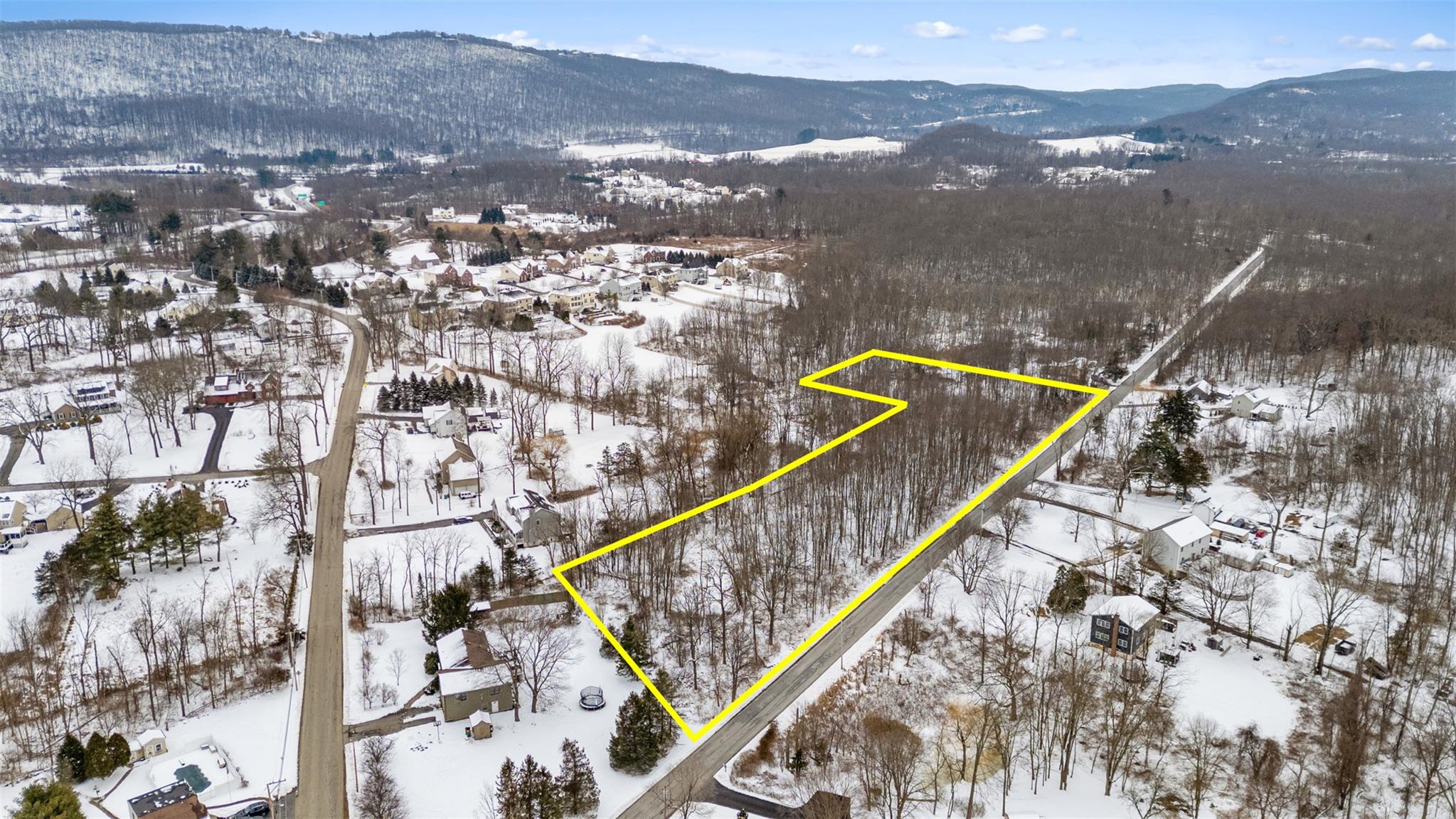 7 Townsend Road Out of NYC Hopewell Junction, NY 12533