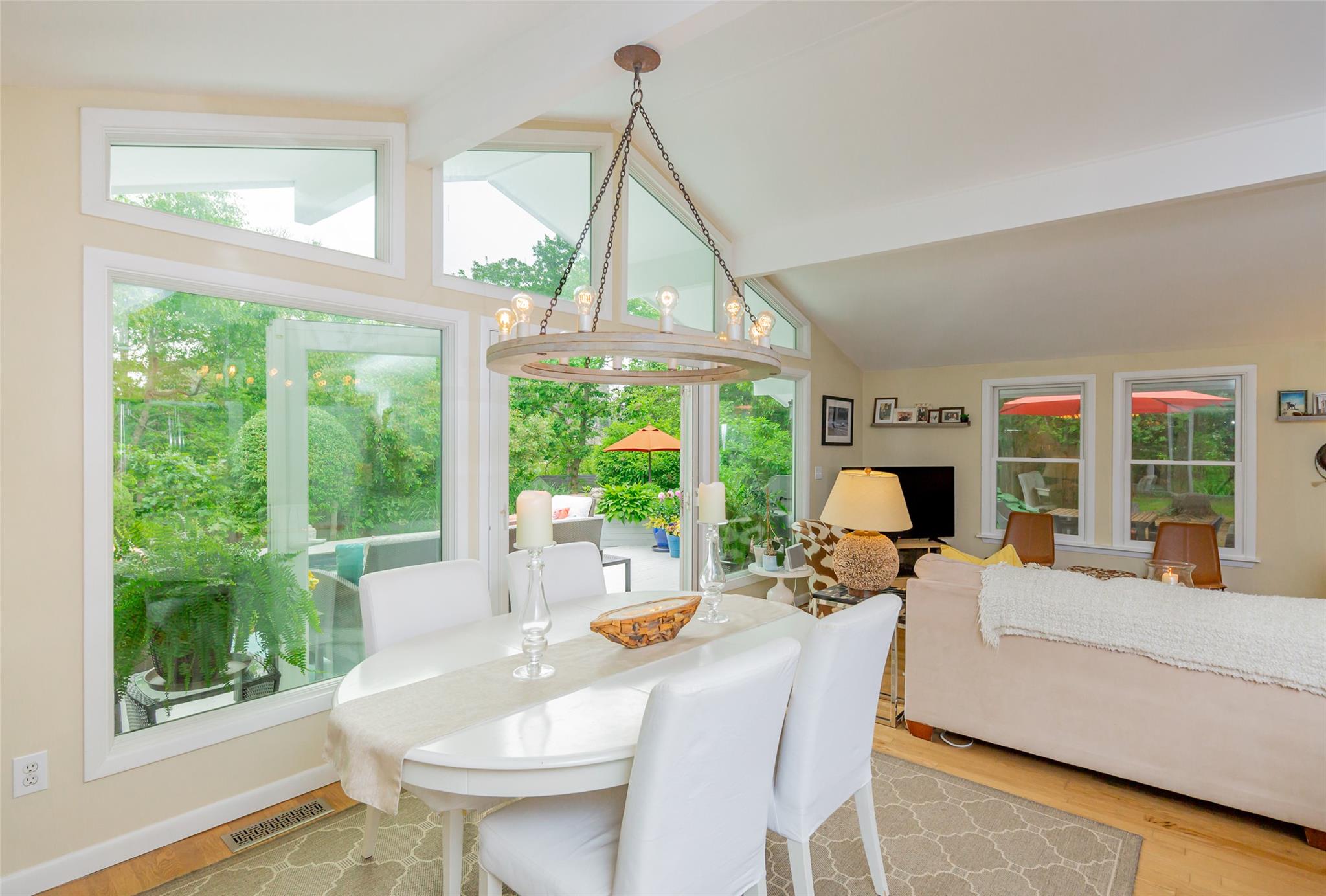 21 Hillover Road E Hampton Bays Hampton Bays, NY 11946