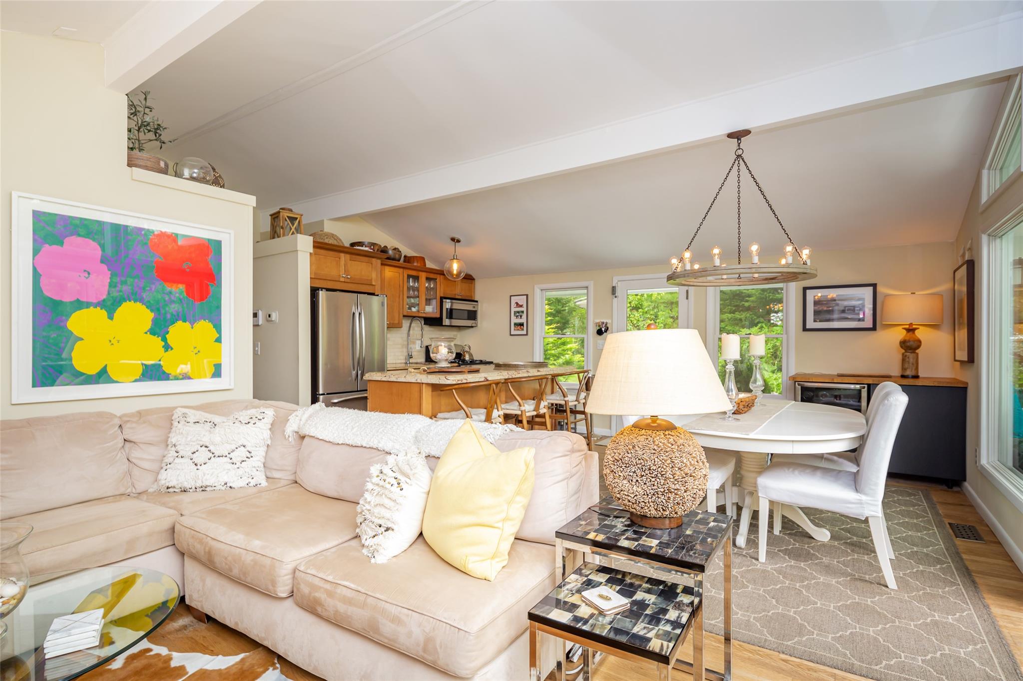 21 Hillover Road E Hampton Bays Hampton Bays, NY 11946