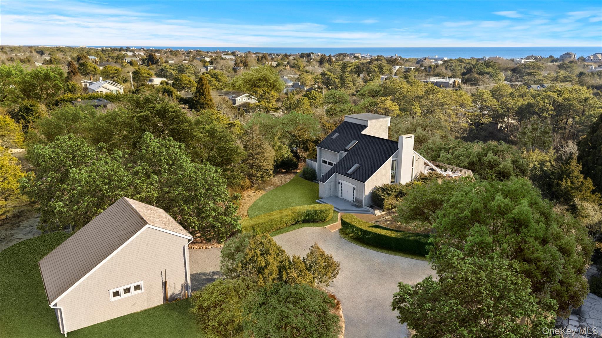61 Seabreeze Lane Amagansett Amagansett, NY 11930