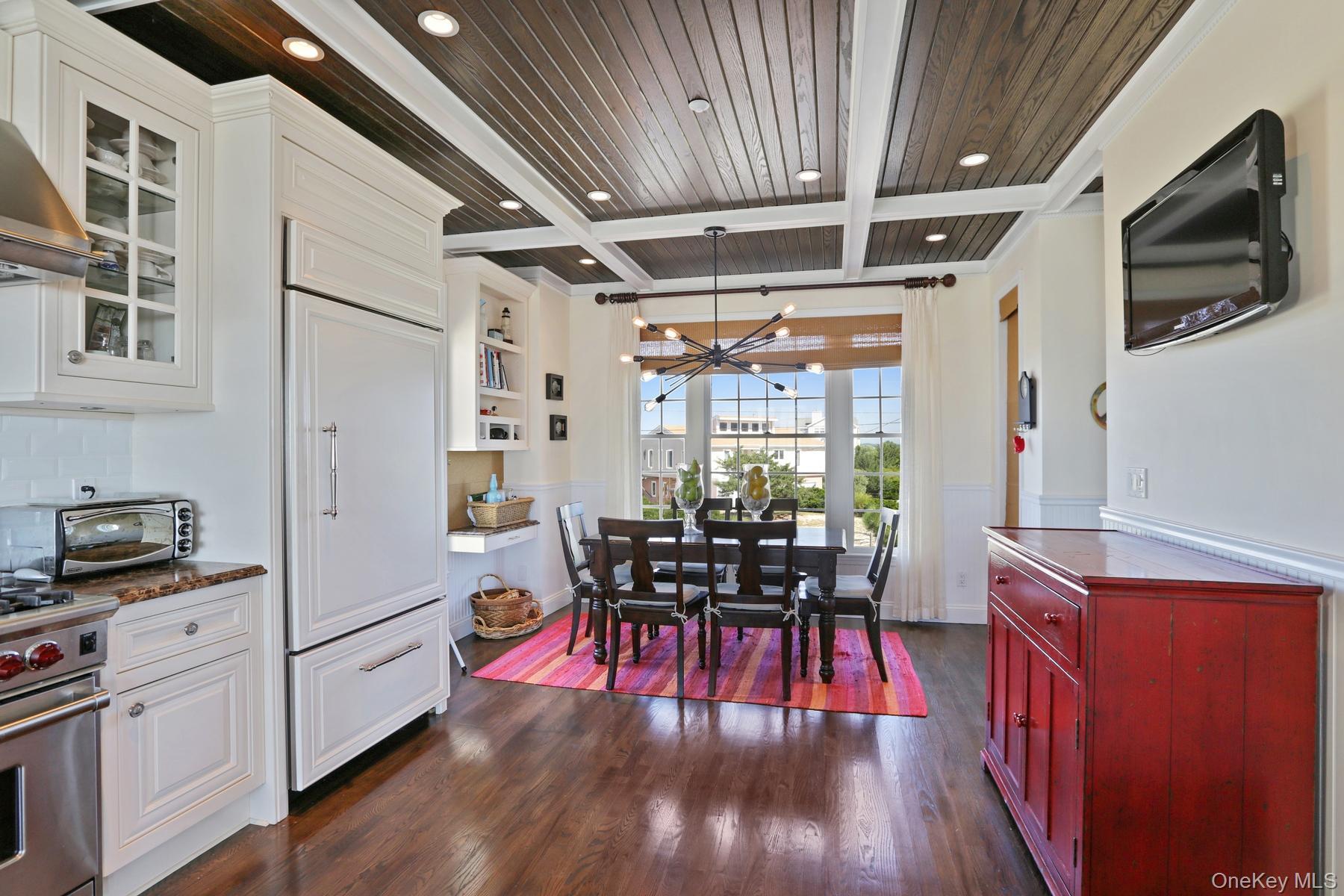 949B Dune Westhampton Dunes, NY 11978