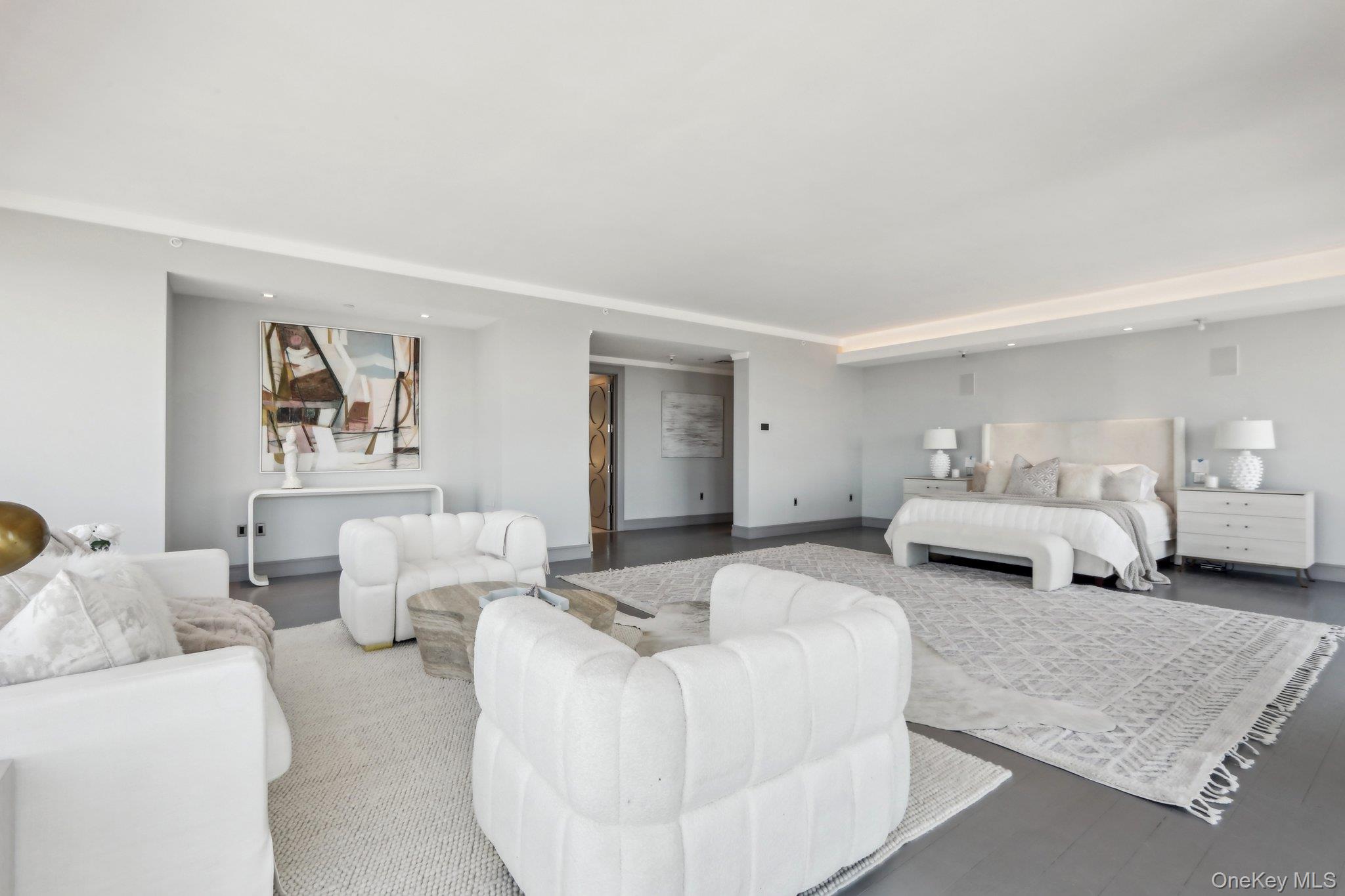 5 Renaissance Square PH41 Ent. Floor White Plains White Plains, NY 10601