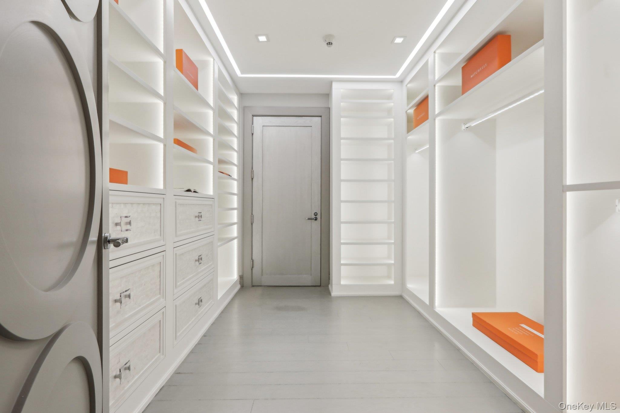 5 Renaissance Square PH41 Ent. Floor White Plains White Plains, NY 10601