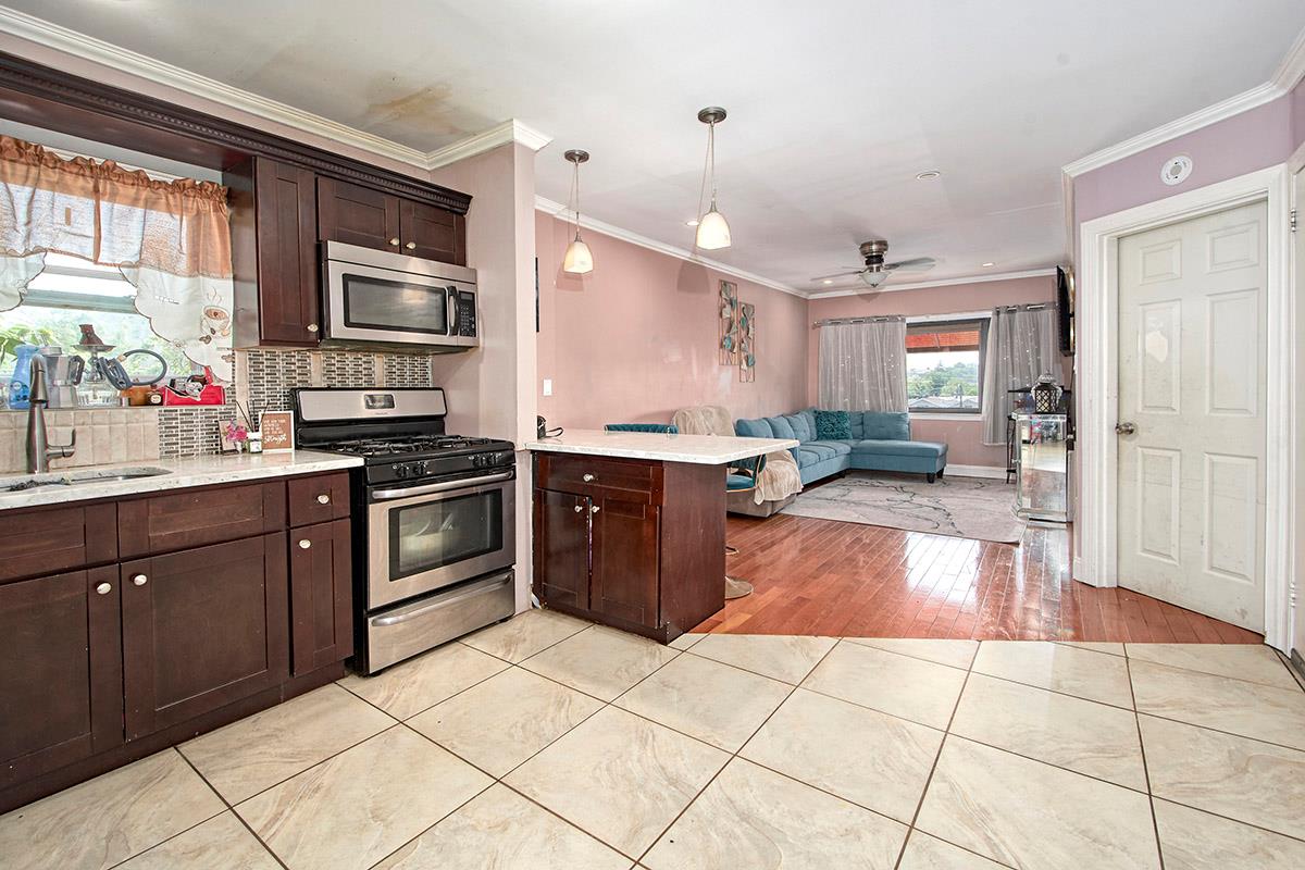 4016 Wilder Avenue Bronx, NY 10466