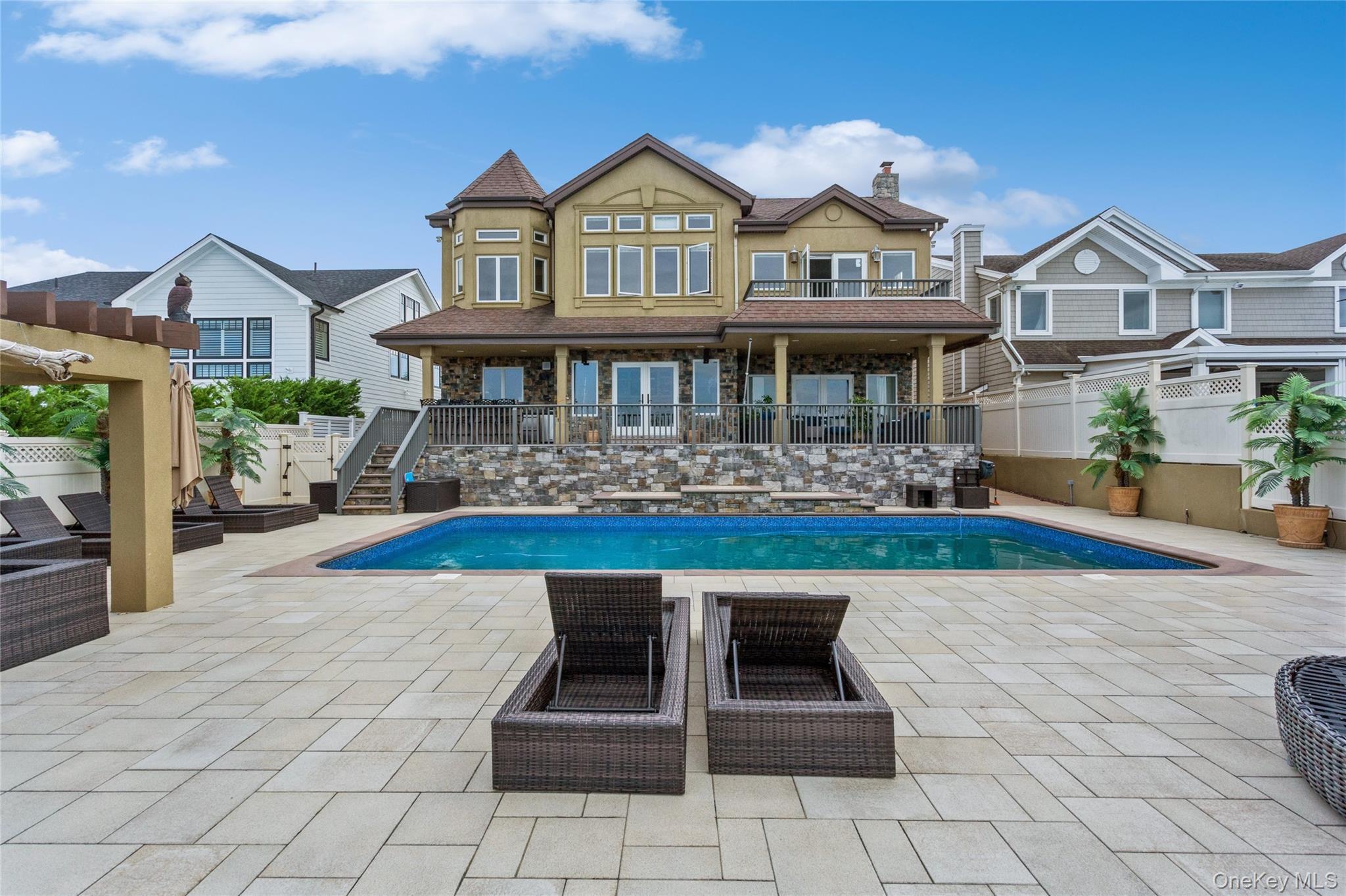 319 Harbor Drive Lido Beach Lido Beach, NY 11561