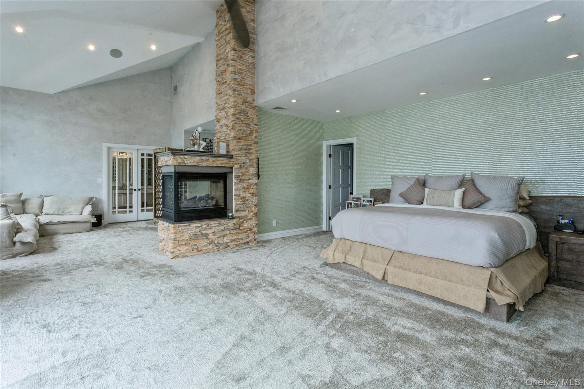 319 Harbor Drive Lido Beach Lido Beach, NY 11561