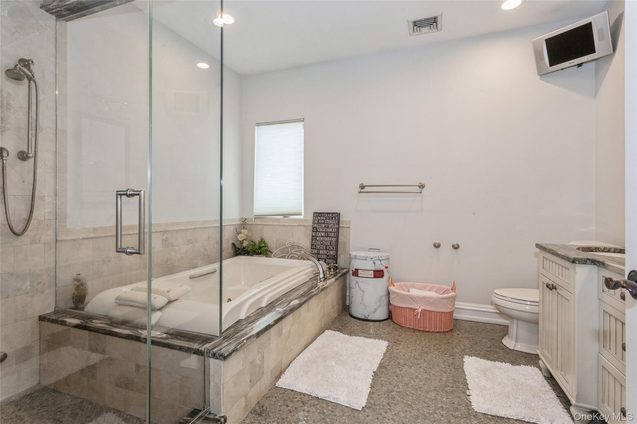 319 Harbor Drive Lido Beach Lido Beach, NY 11561