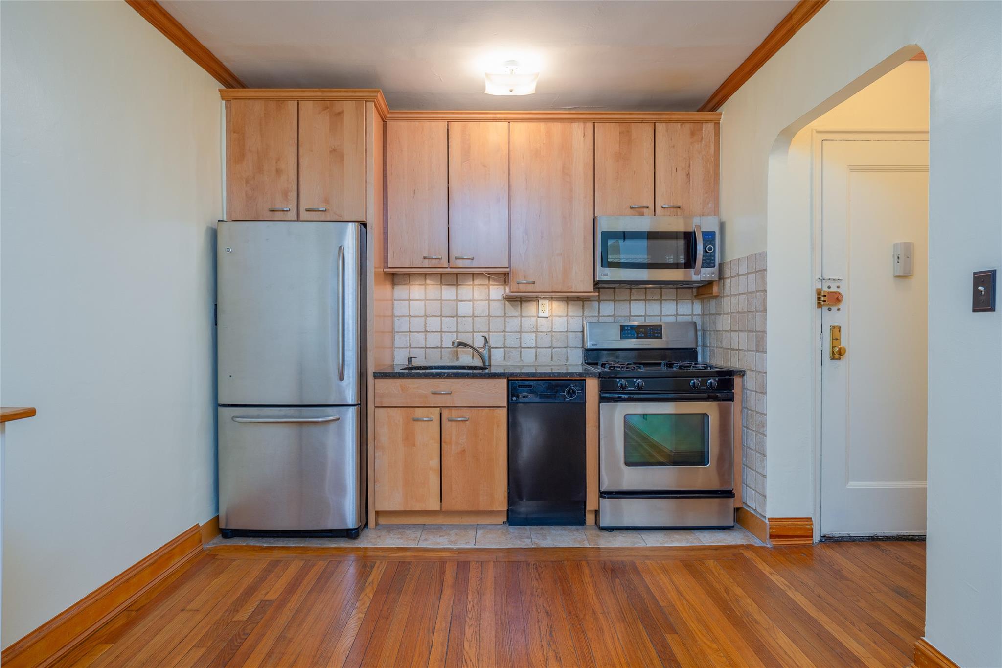 3600 Fieldston Road 4-F Bronx, NY 10463