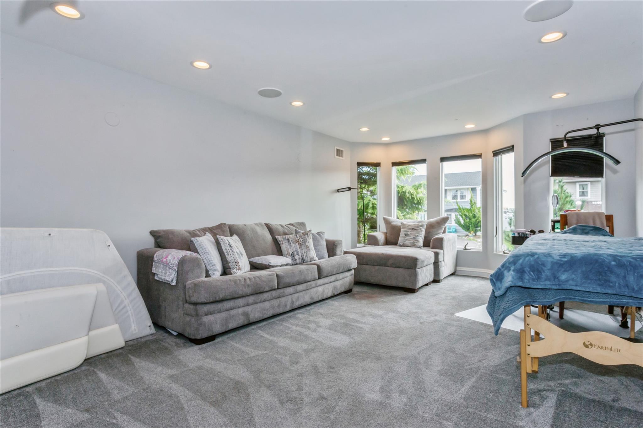 319 Harbor Drive Lido Beach Lido Beach, NY 11561