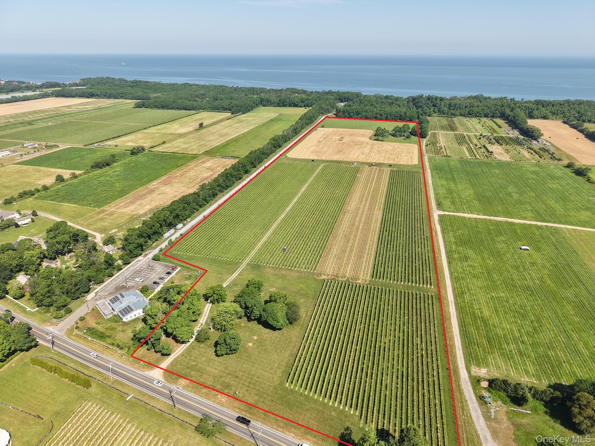 6094 Sound Avenue Jamesport Jamesport, NY 11947