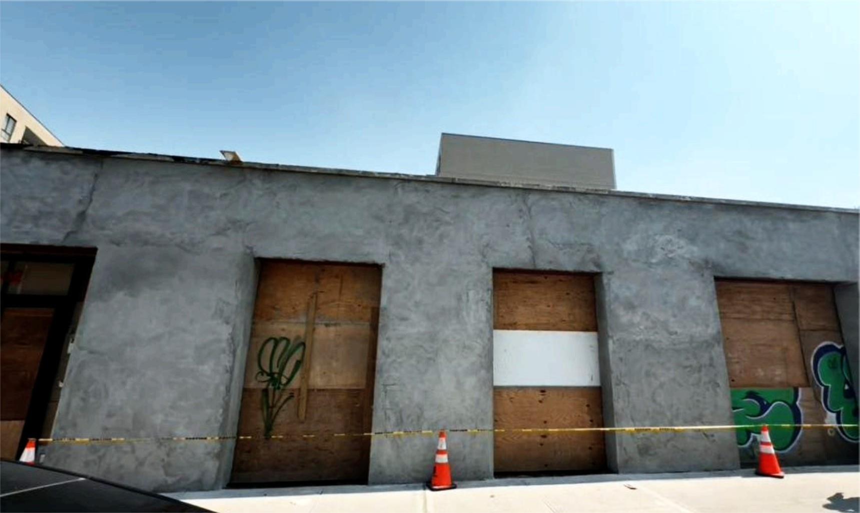 82-02 45th Avenue Elmhurst Elmhurst, NY 11373