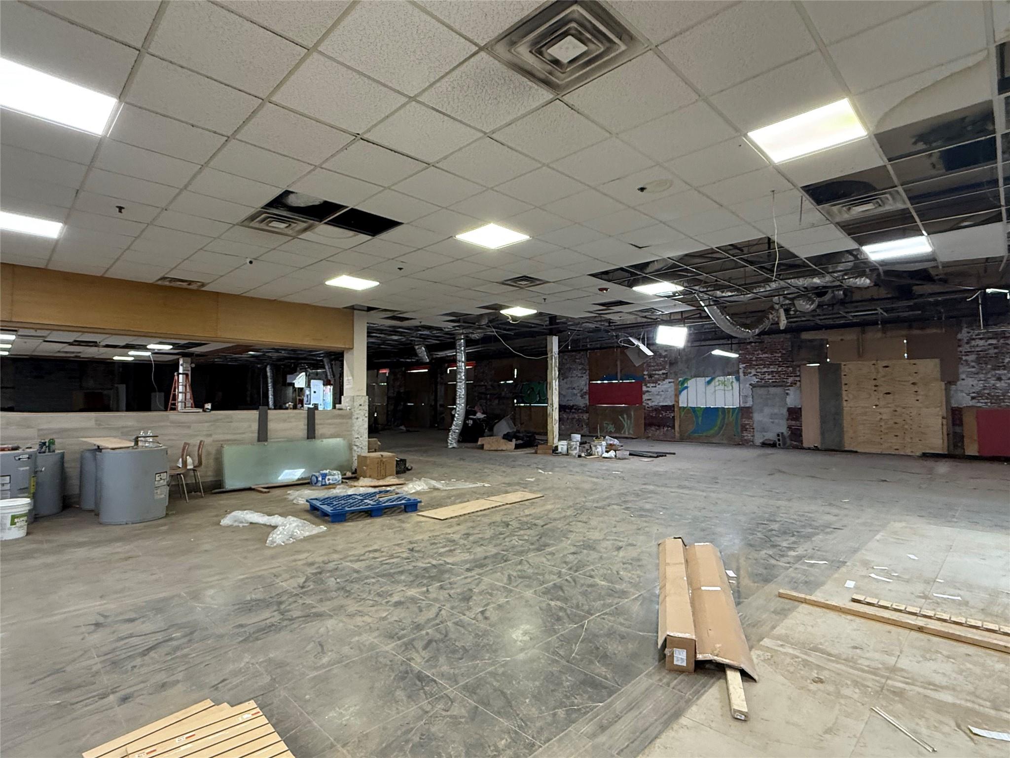 82-02 45th Avenue Elmhurst Elmhurst, NY 11373