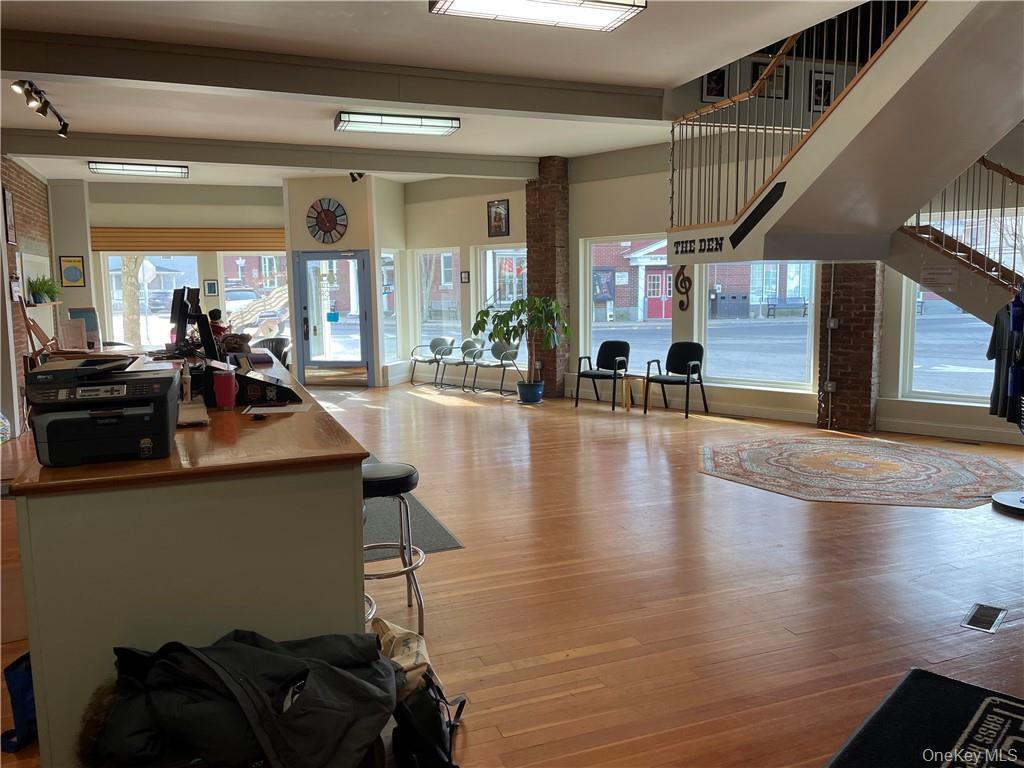 42 Orchard Street Out of NYC Walden, NY 12586