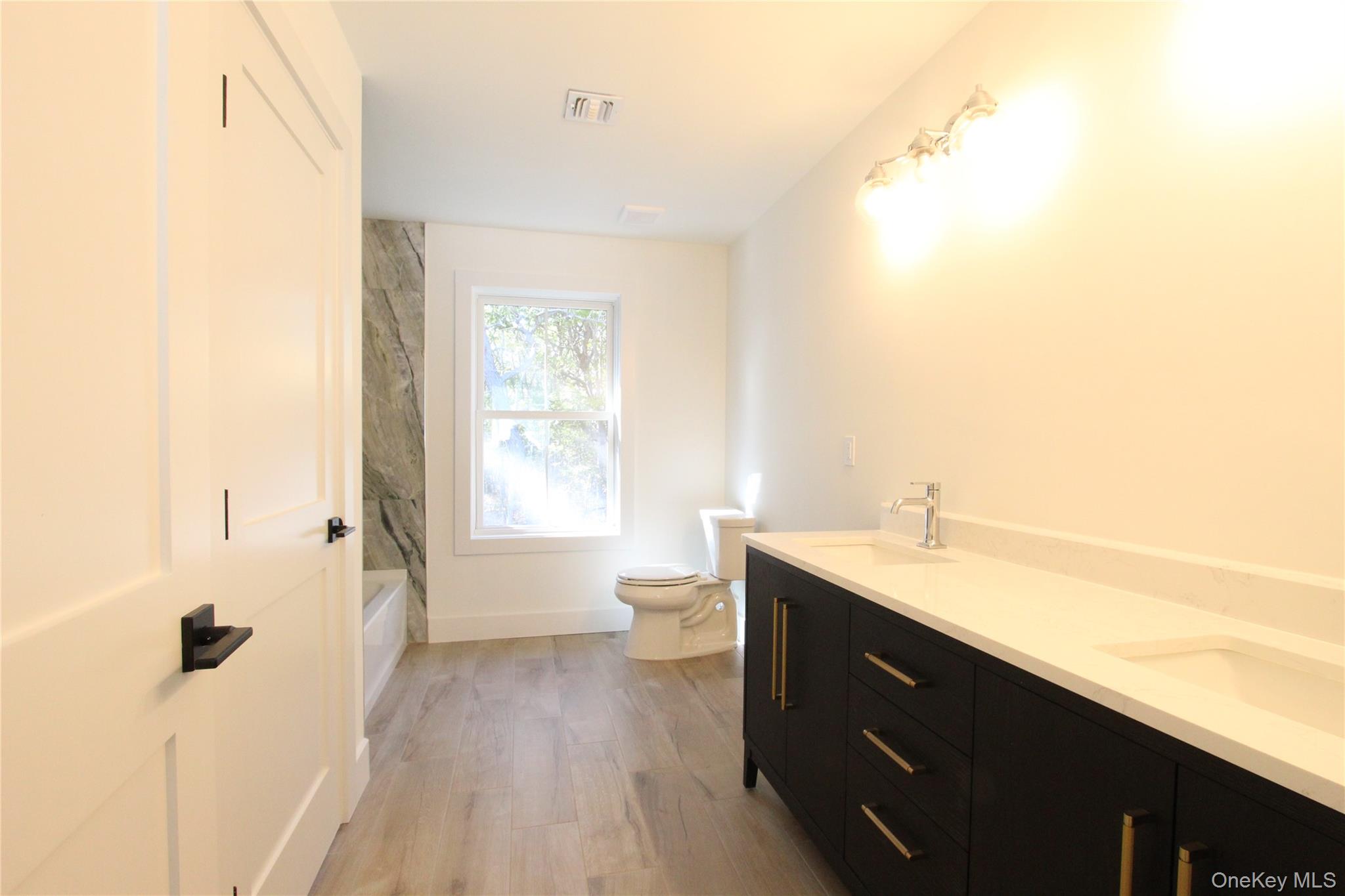 Lot 9 Jersey Avenue Miller Place Miller Place, NY 11764