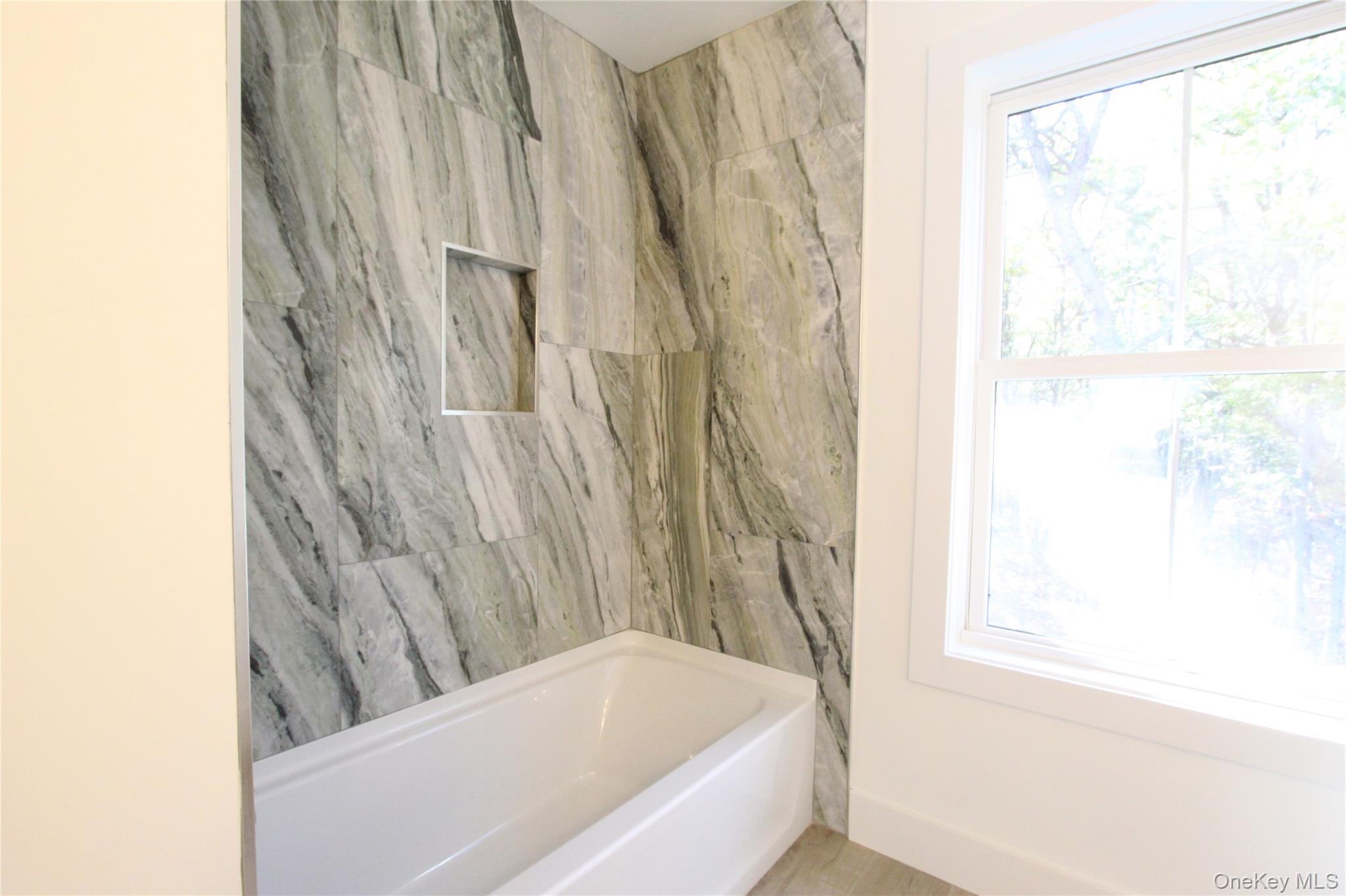 Lot 9 Jersey Avenue Miller Place Miller Place, NY 11764