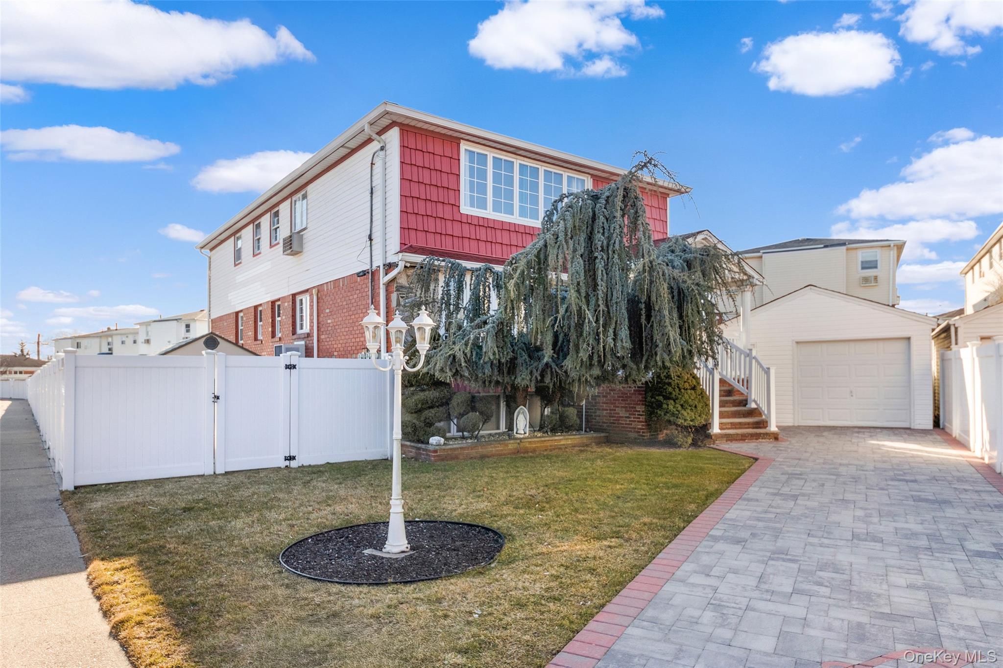 155-30 99th Street Howard Beach Howard Beach, NY 11414