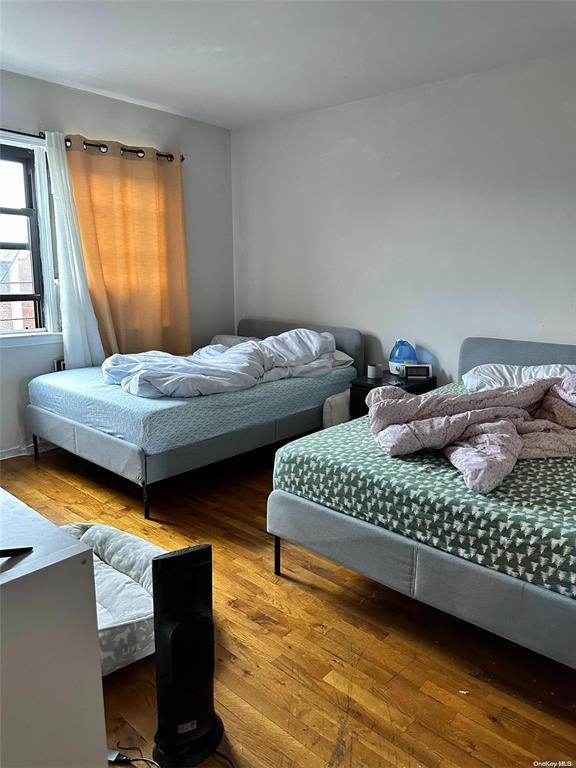 52-08 90th Street Elmhurst Elmhurst, NY 11373