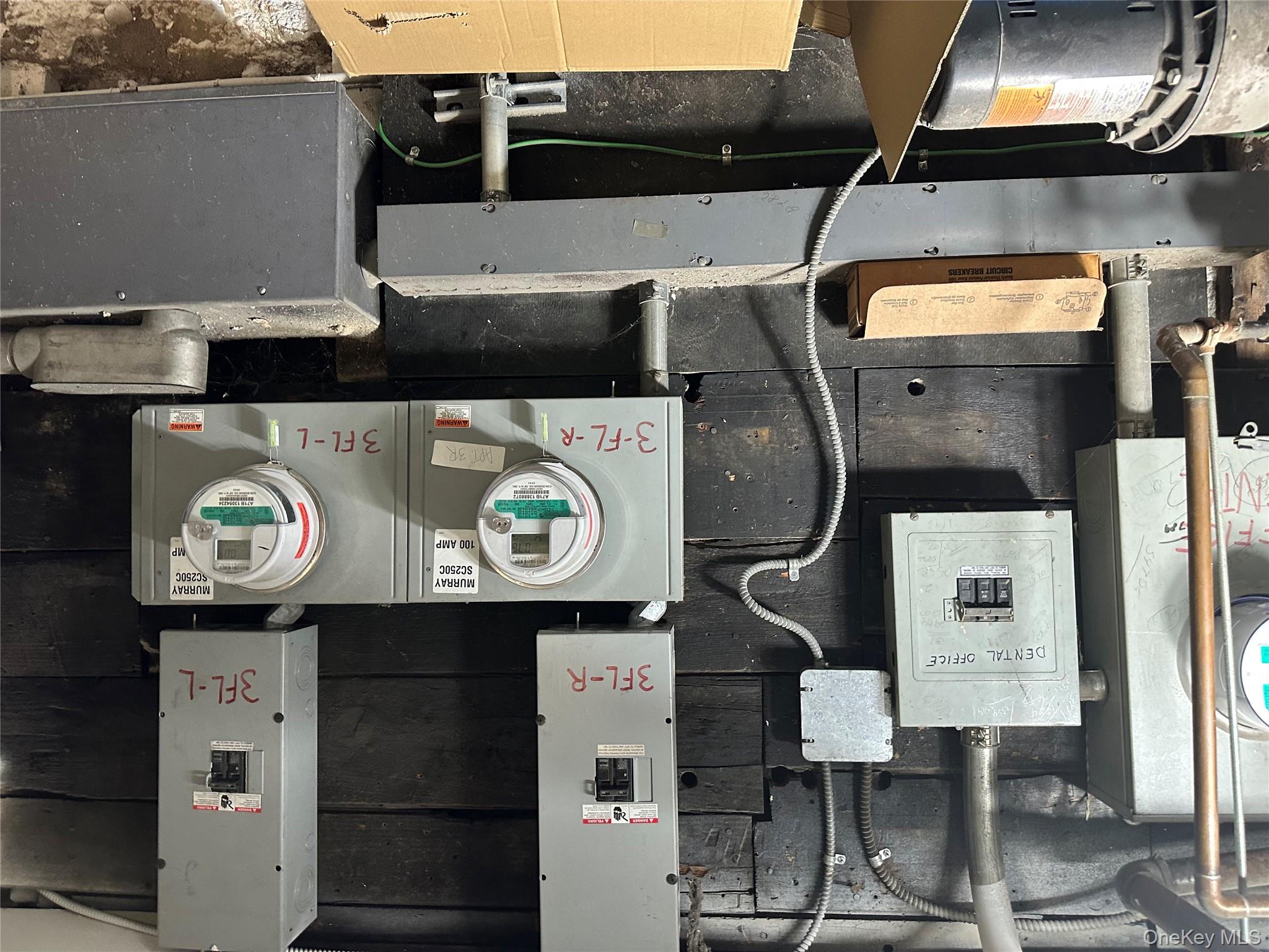 3060 Steinway Street Astoria Astoria, NY 11103