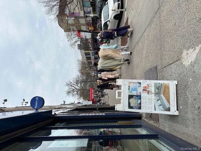 3060 Steinway Street Astoria Astoria, NY 11103