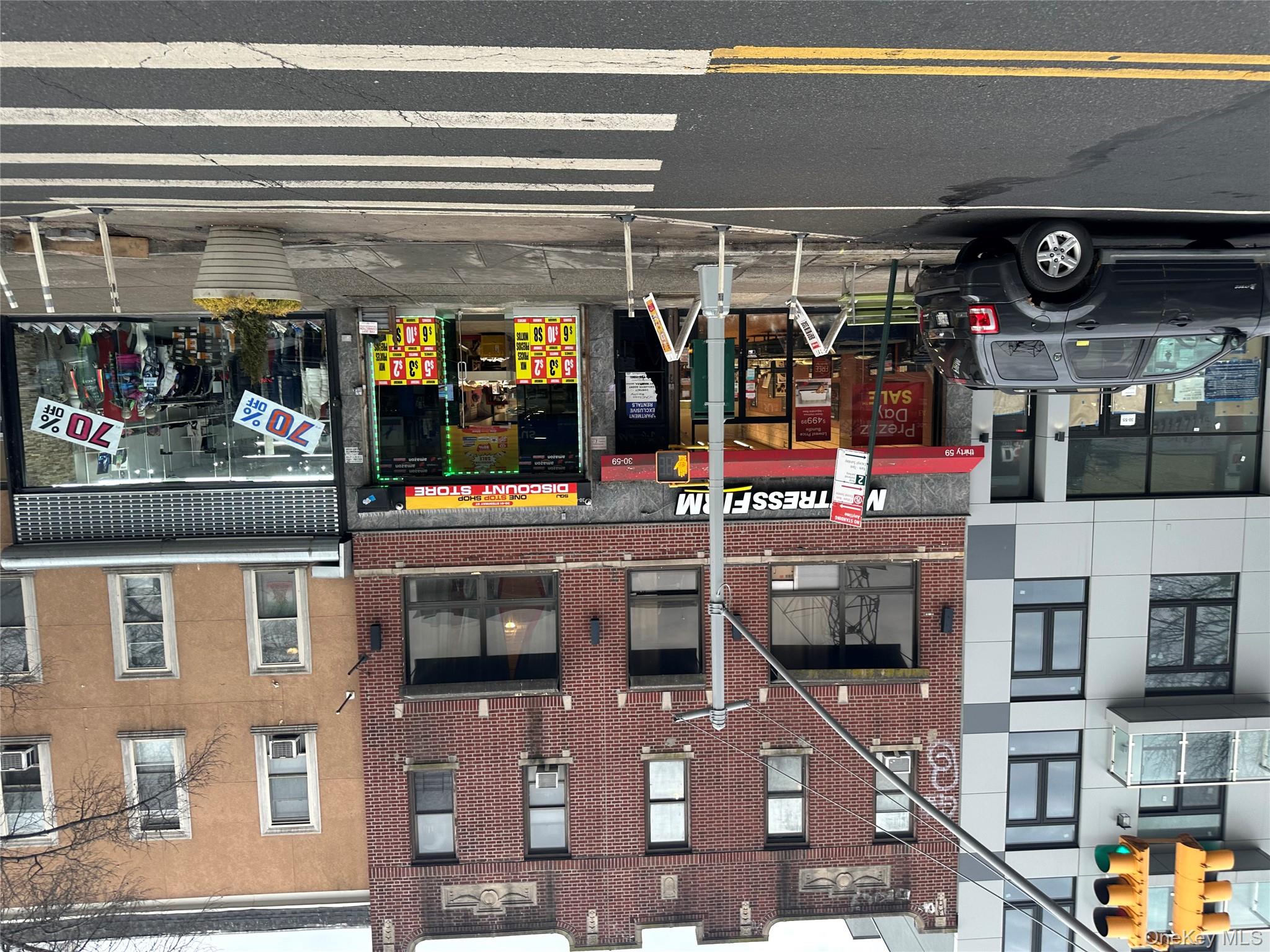 3060 Steinway Street Astoria Astoria, NY 11103