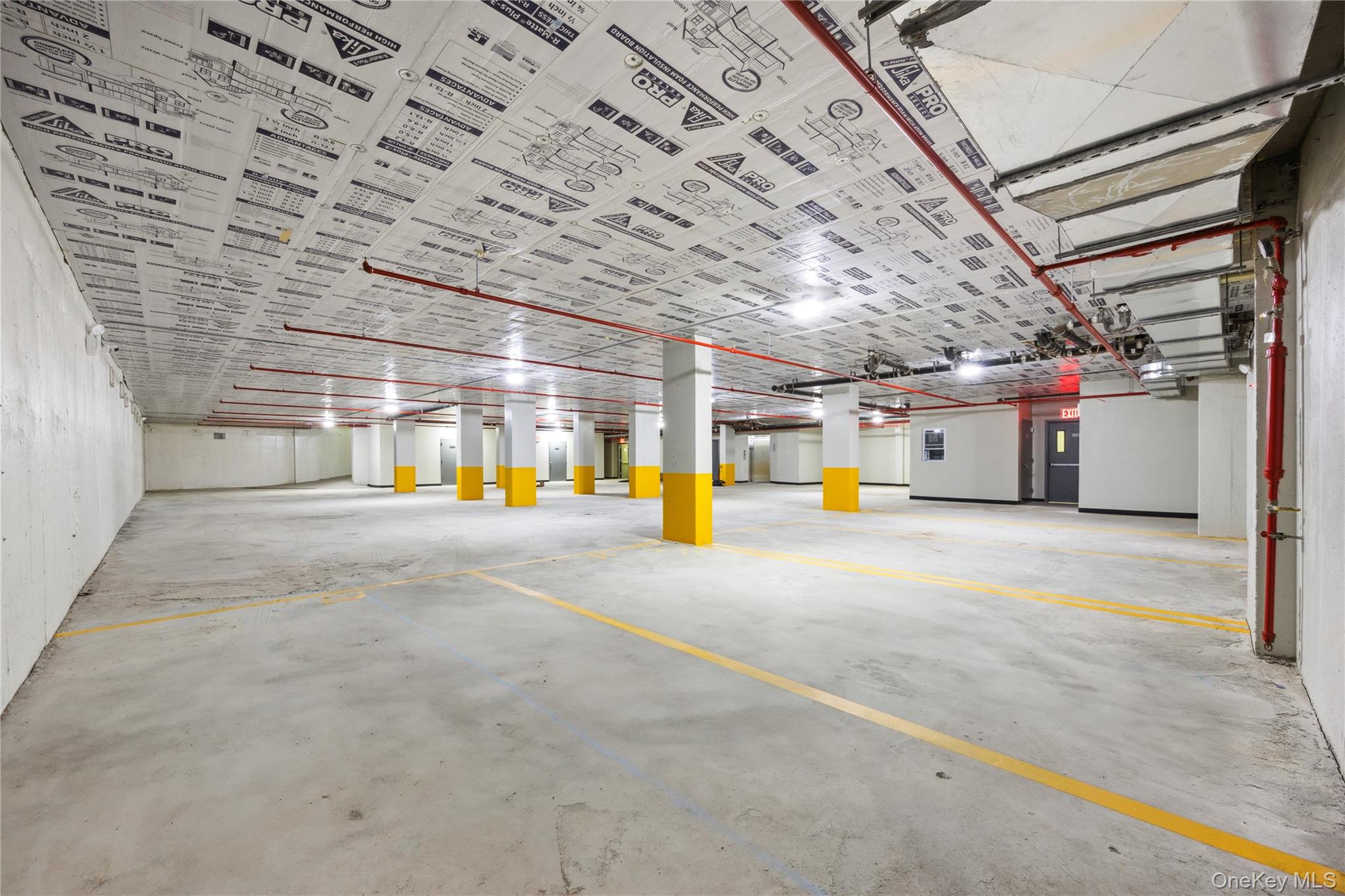 163-07 72nd Avenue 2-C Fresh Meadows Fresh Meadows, NY 11365