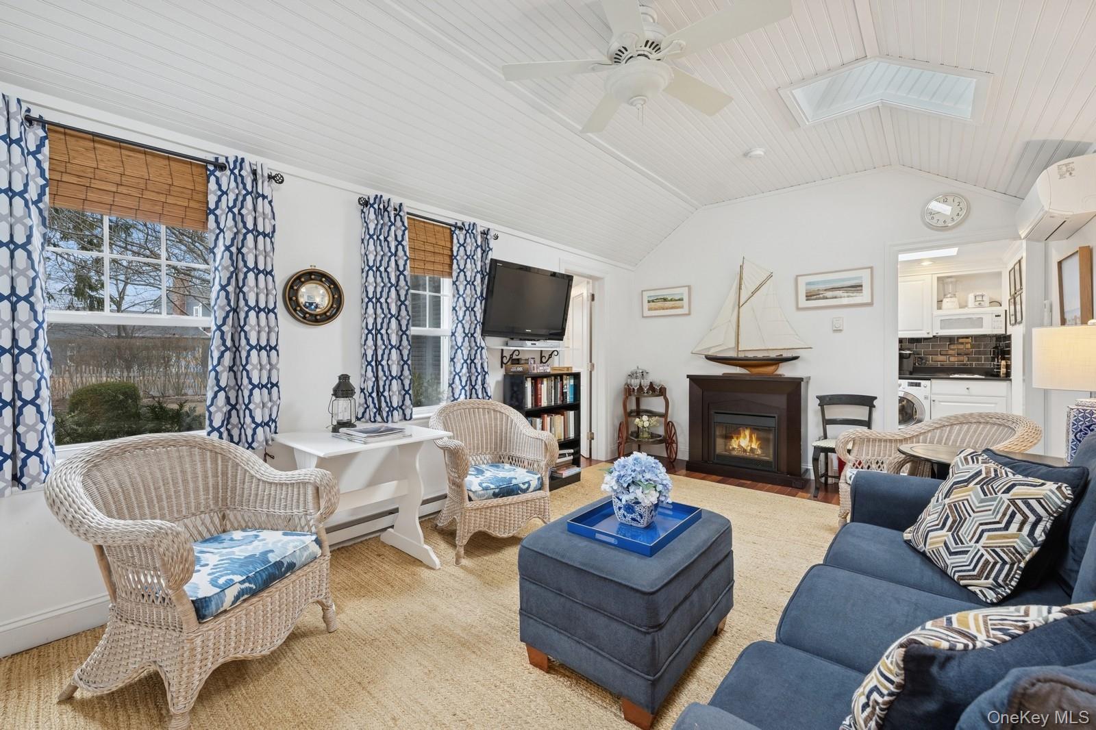 424 4th Street Greenport Greenport, NY 11944