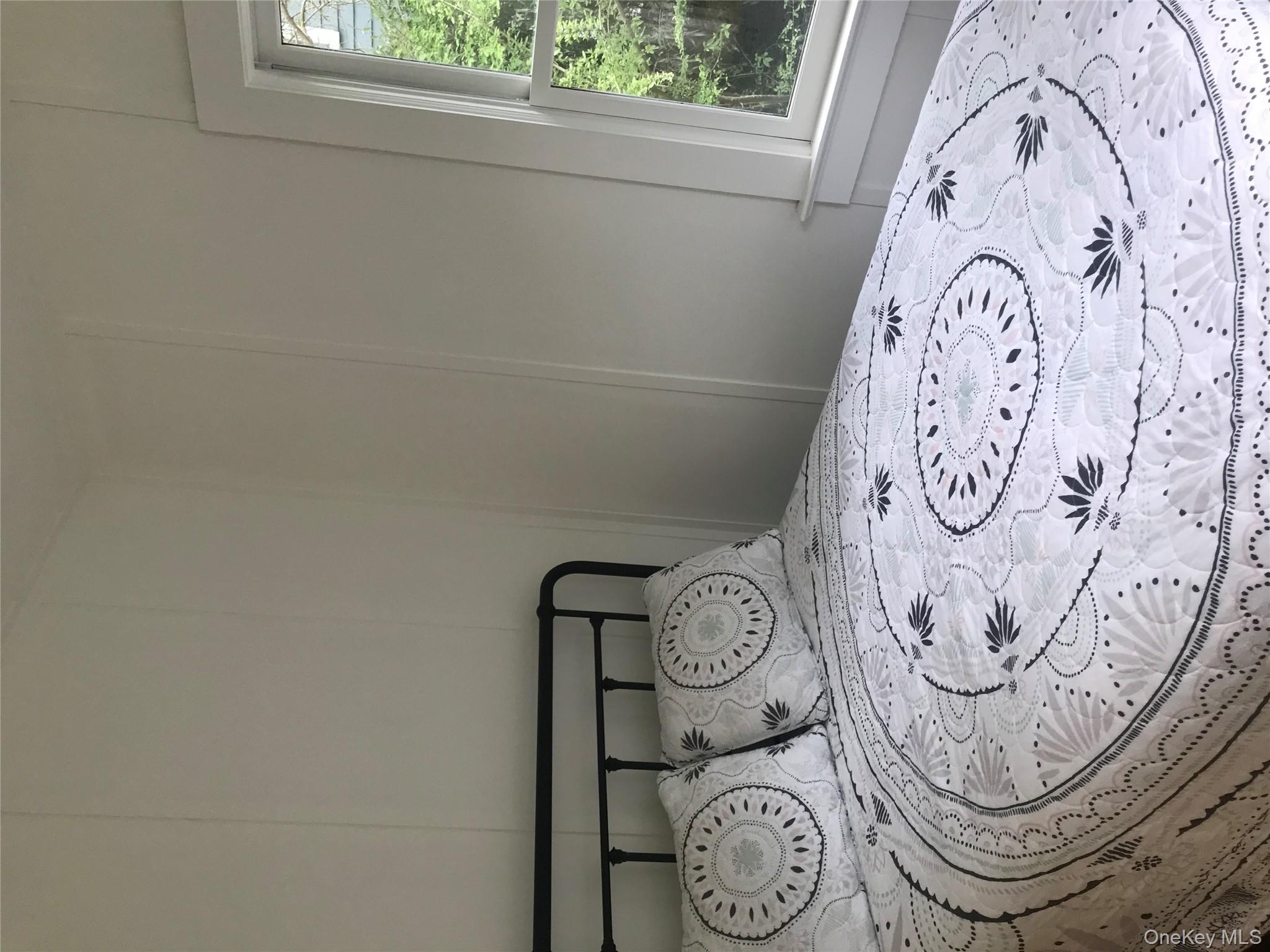 33 Dune Way Seaview Seaview, NY 11770