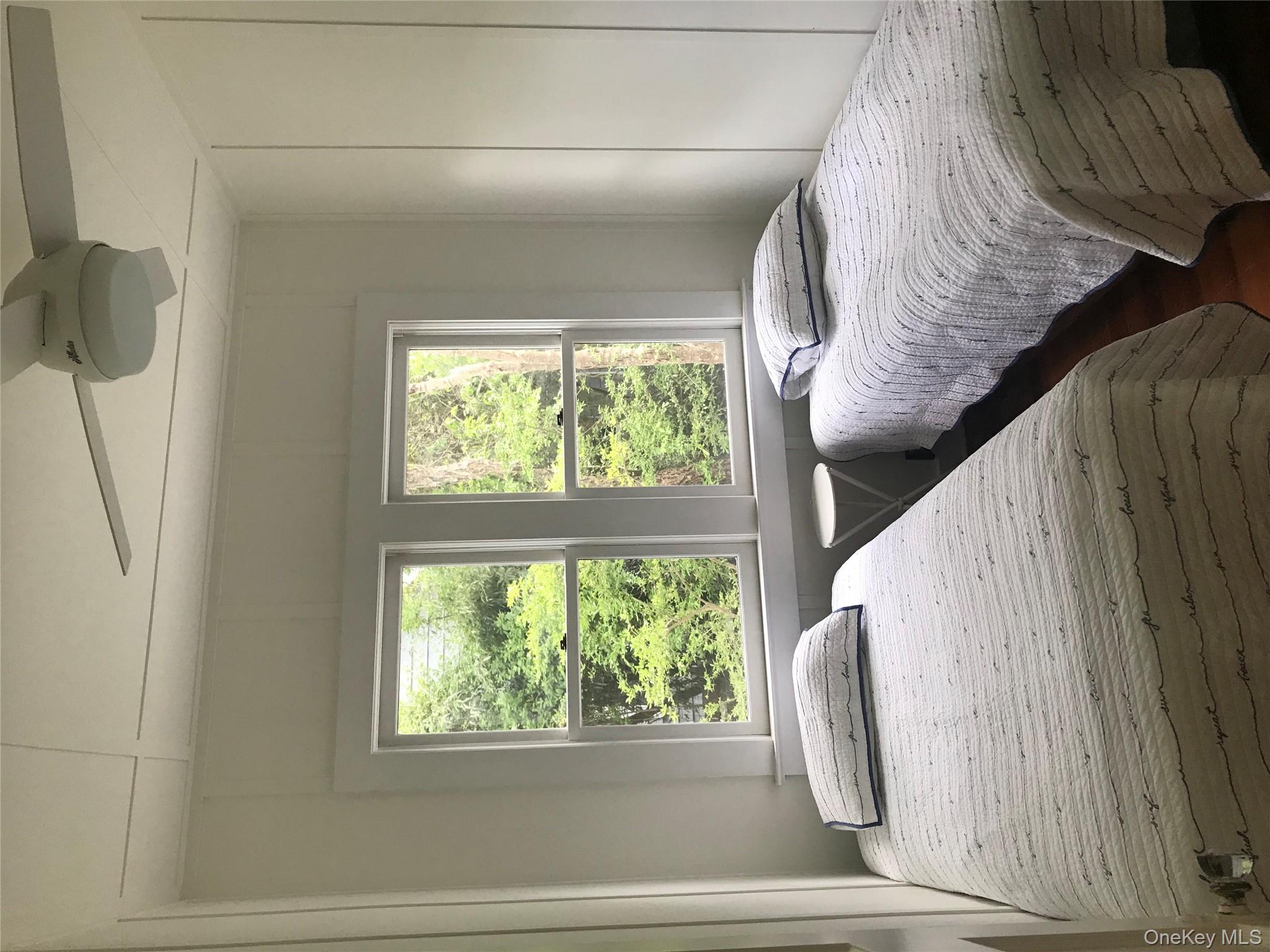 33 Dune Way Seaview Seaview, NY 11770