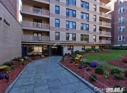 6550 Wetherole Street, Apt LU, Rego Park, NY 11374