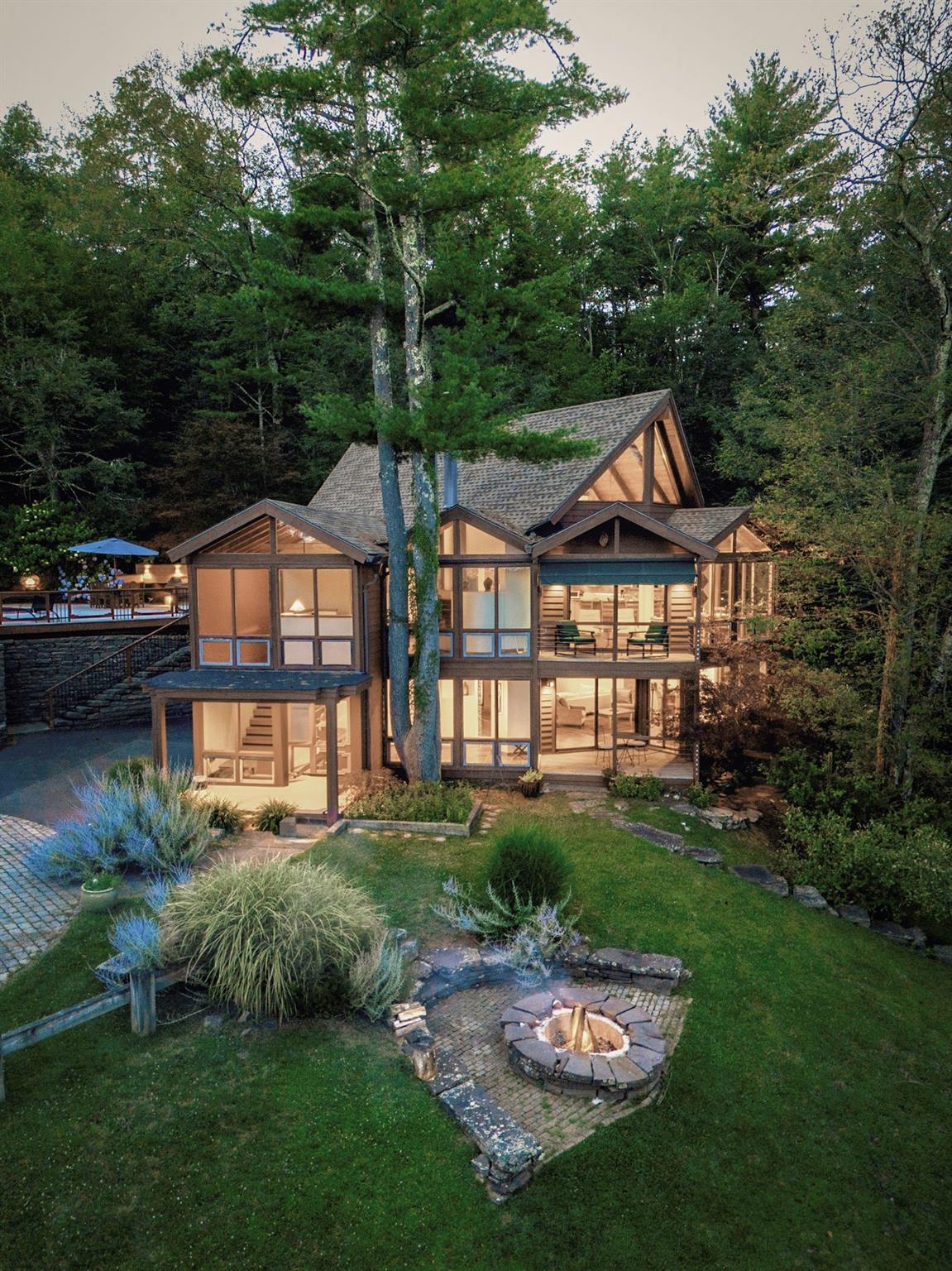 75 Hill 99 Out of NYC Woodstock, NY 12498