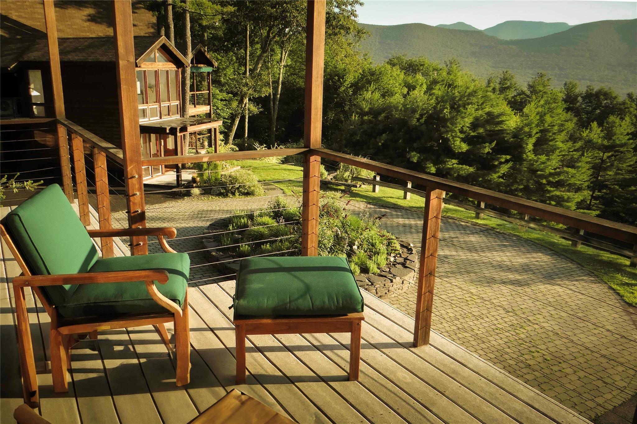 75 Hill 99 Out of NYC Woodstock, NY 12498