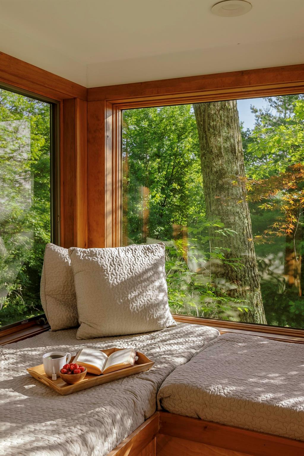 75 Hill 99 Out of NYC Woodstock, NY 12498