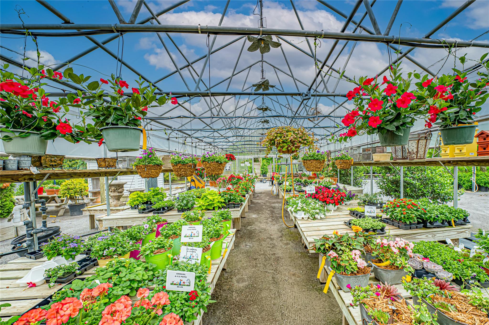 185-191 N Country Road Mount Sinai, NY 11766