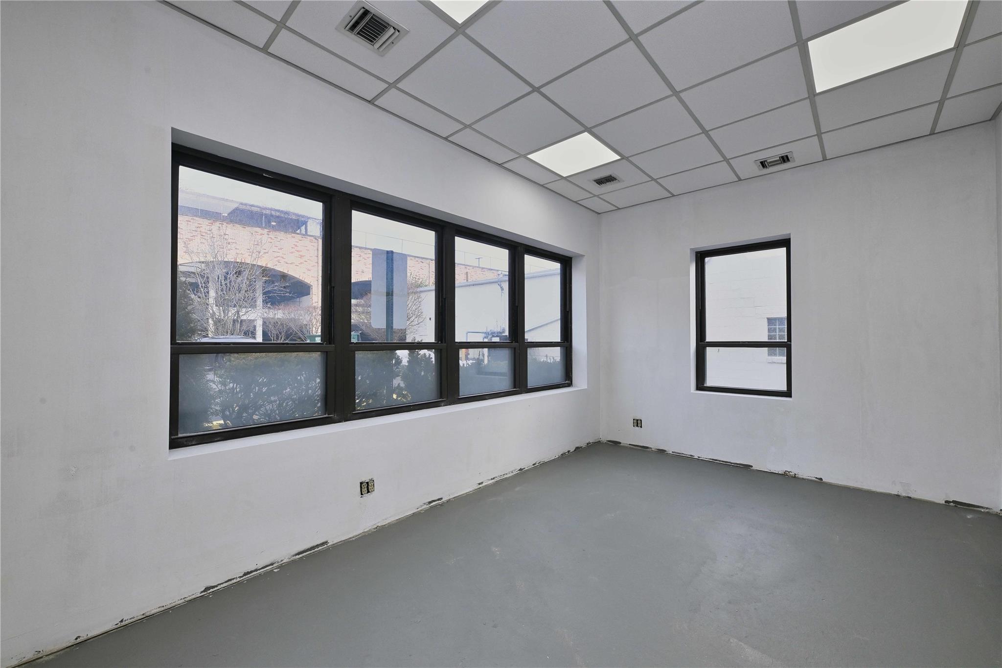 50 School Street Glen Cove Glen Cove, NY 11542