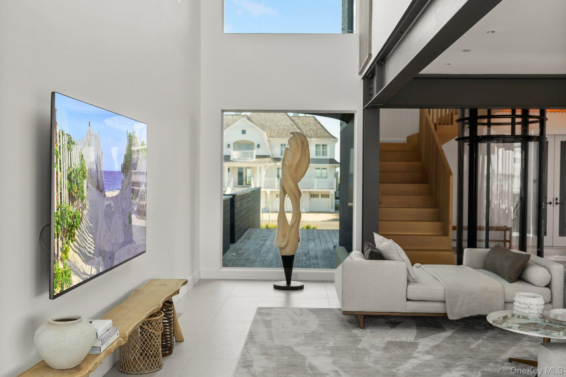 780 Dune Road Westhampton Dunes, NY 11978