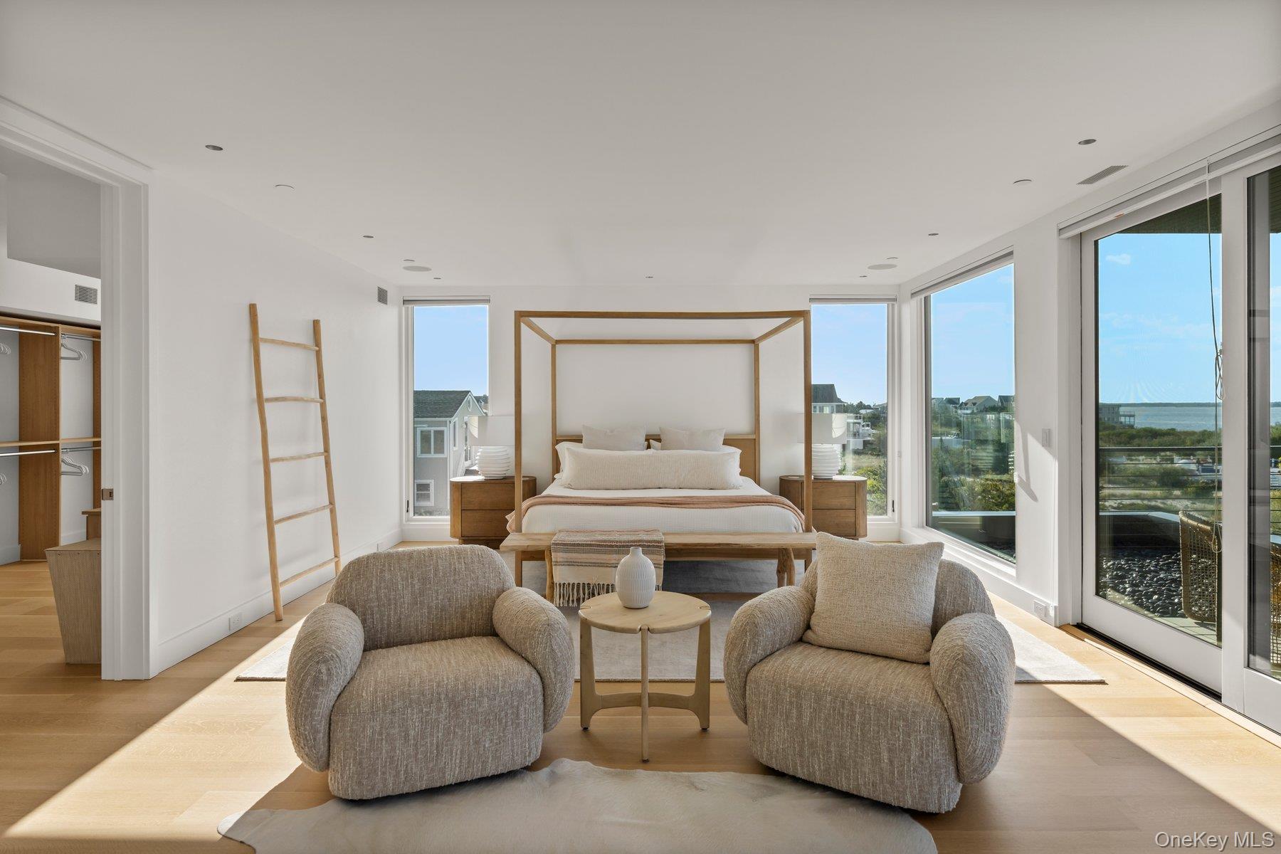 780 Dune Road Westhampton Dunes, NY 11978