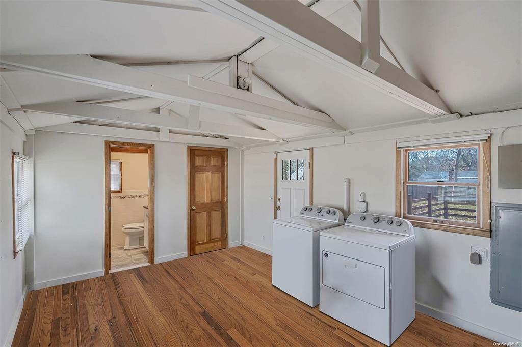 168 West Tiana Road Hampton Bays Hampton Bays, NY 11946