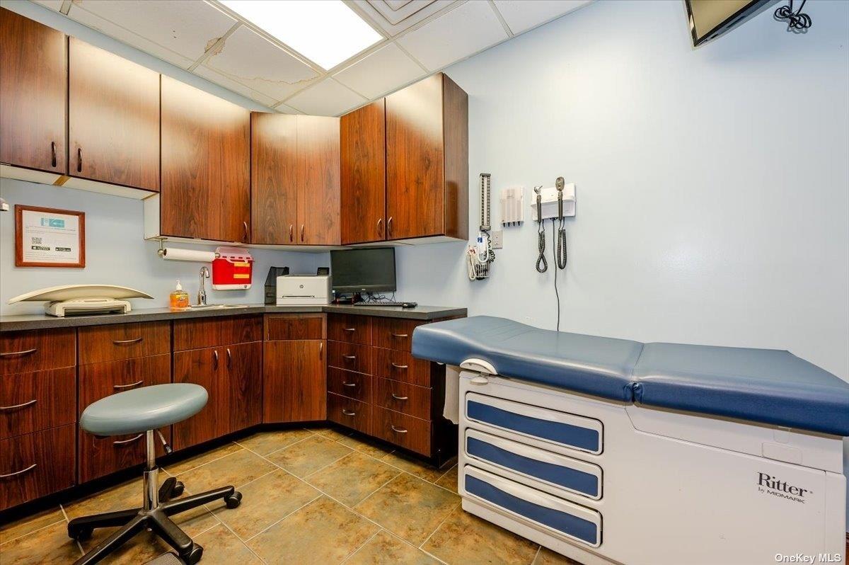 272 West Park Avenue Long Beach Long Beach, NY 11561