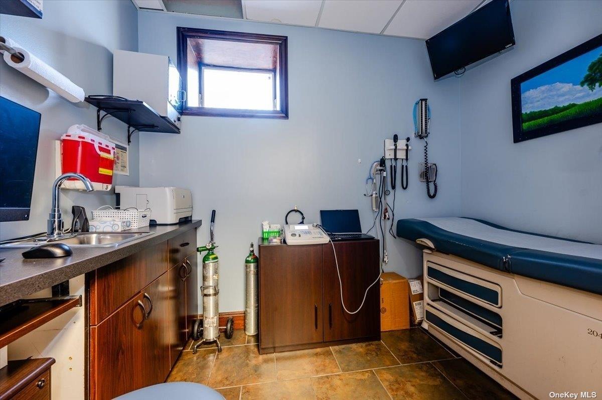 272 West Park Avenue Long Beach Long Beach, NY 11561