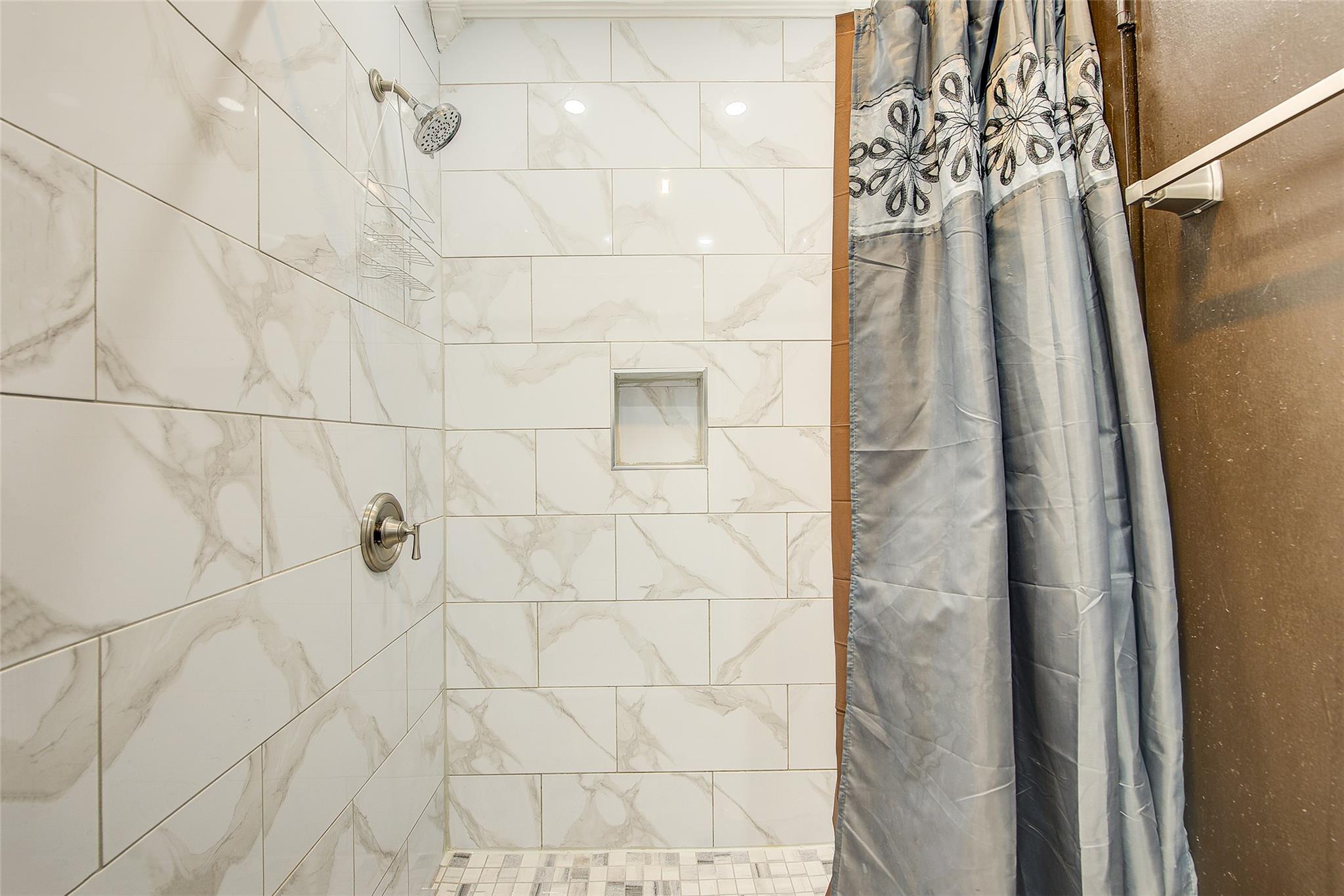 283 Montauk Avenue Brooklyn, NY 11208