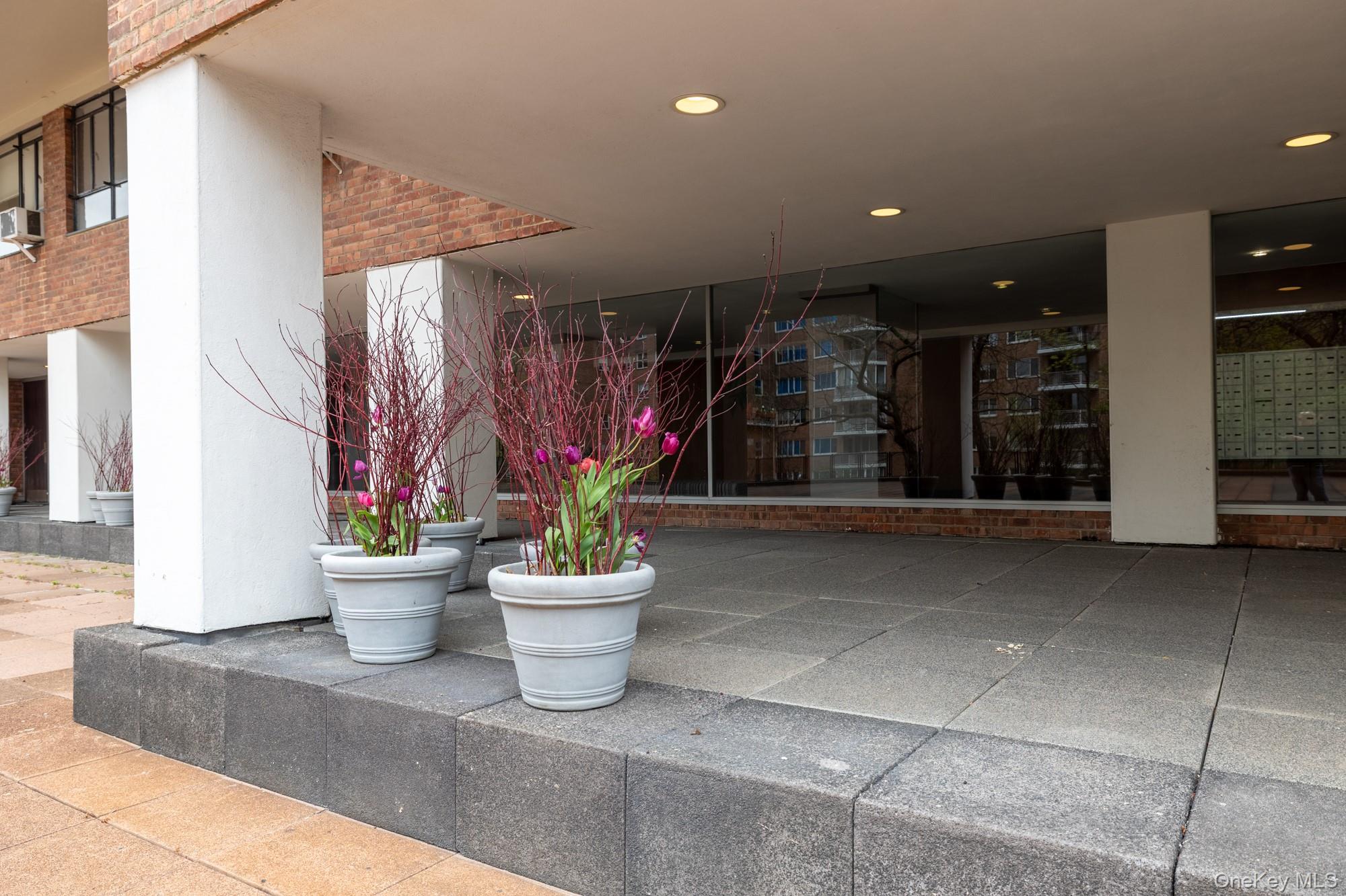 2727 Palisade Avenue 9-B Bronx, NY 10463