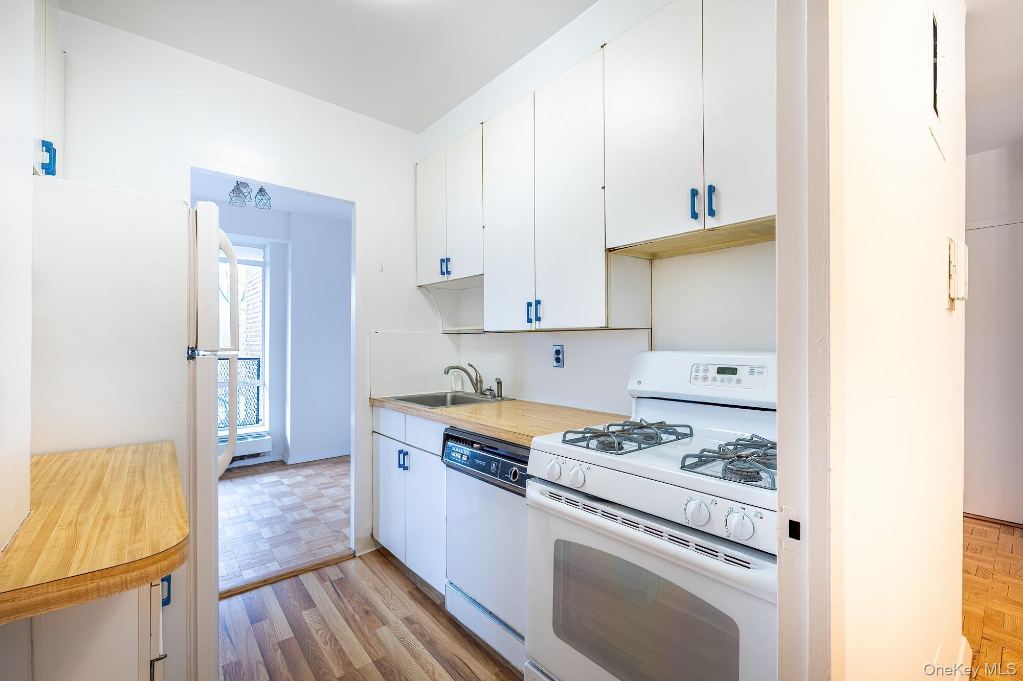 2727 Palisade Avenue 9-B Bronx, NY 10463