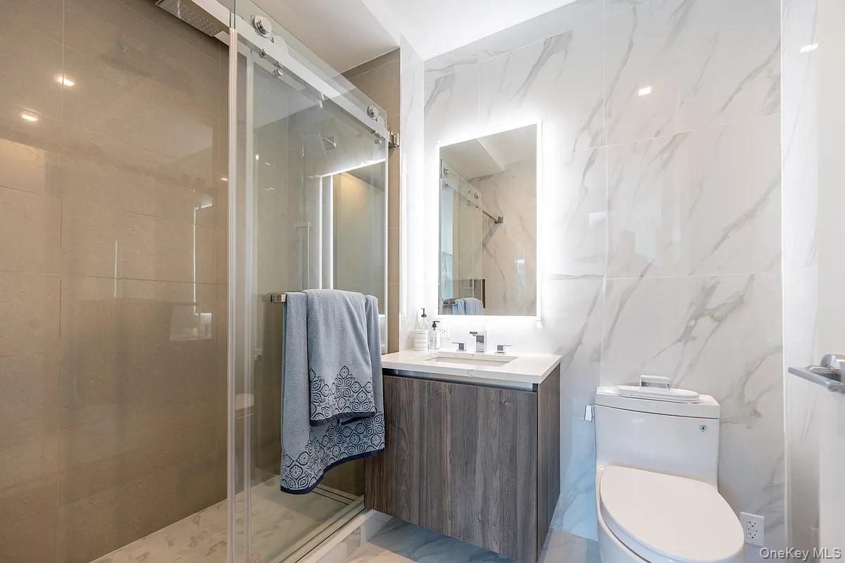 33-66 Farrington Street 15-G Flushing Flushing, NY 11354