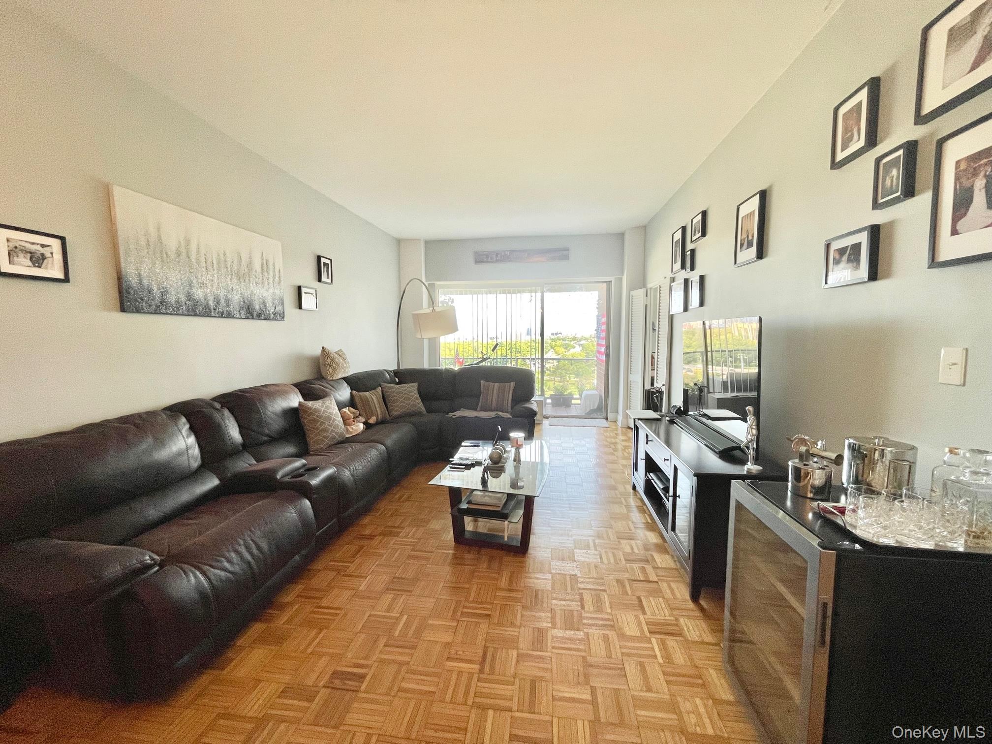 61-20 Grand Central Parkway, Apt A1503, Forest Hills, NY 11375