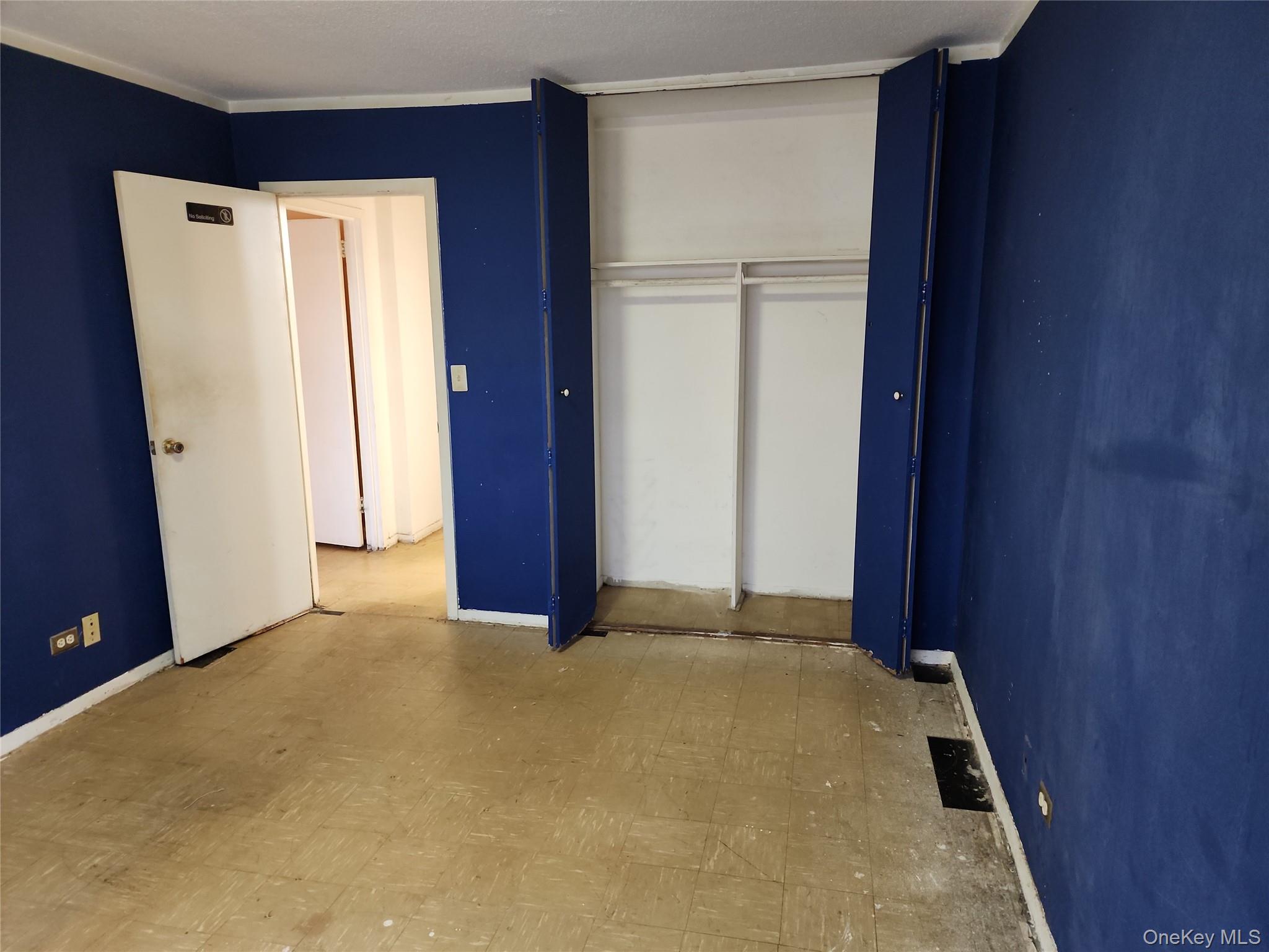 2550 Olinville Avenue 8-M Bronx, NY 10467