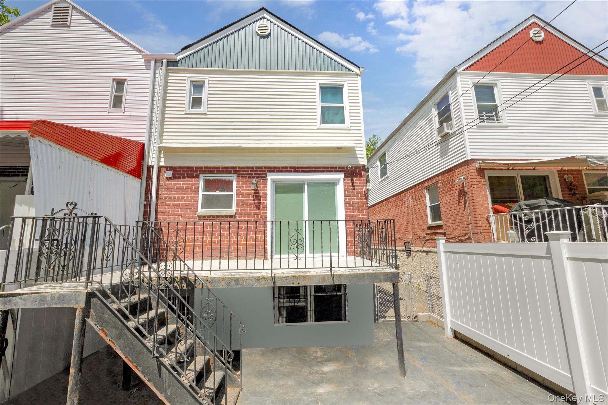 3152 Randall Avenue Bronx, NY 10465