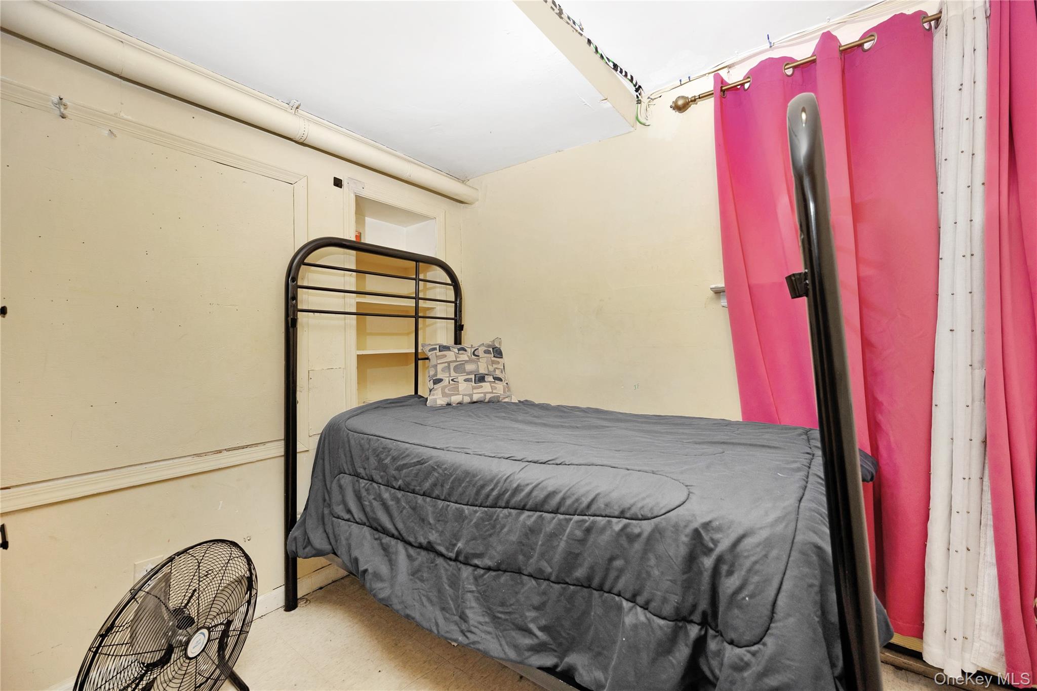 3152 Randall Avenue Bronx, NY 10465