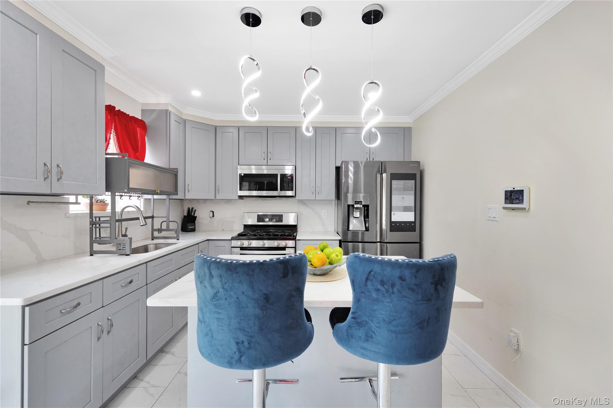 3152 Randall Avenue Bronx, NY 10465