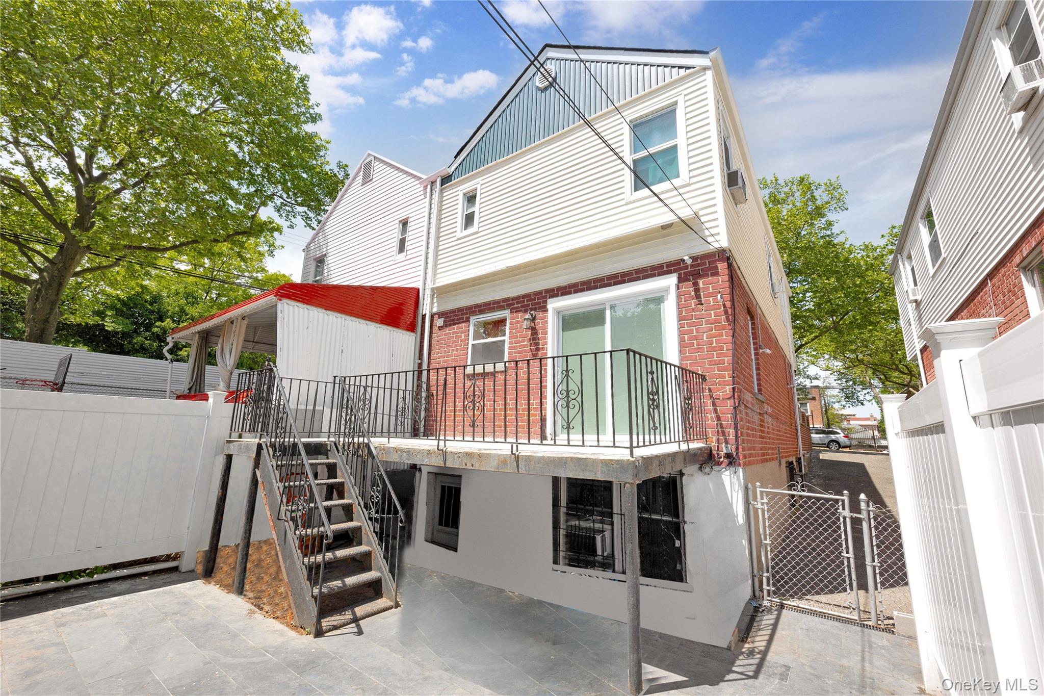 3152 Randall Avenue Bronx, NY 10465